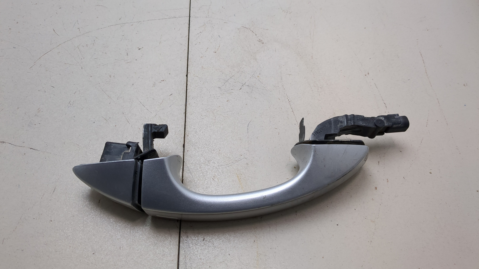 Ручка двери наружная