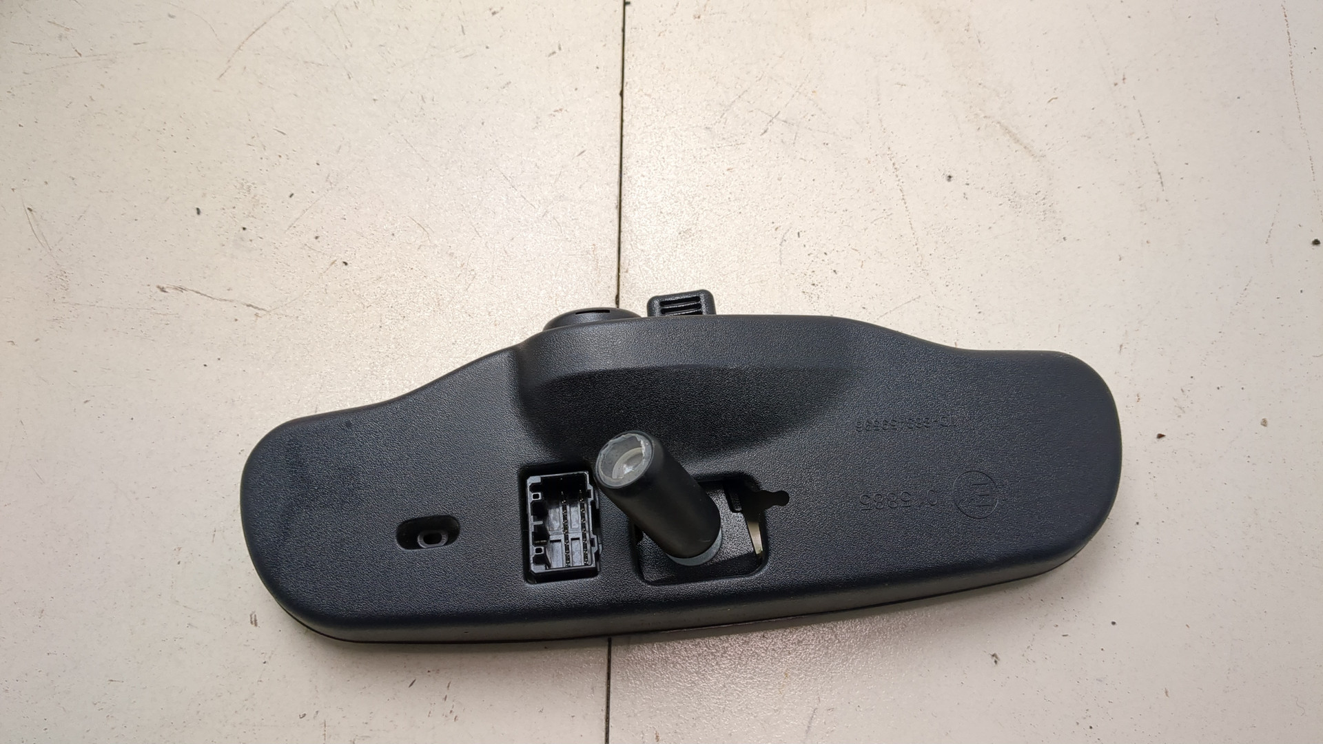 Зеркало заднего вида