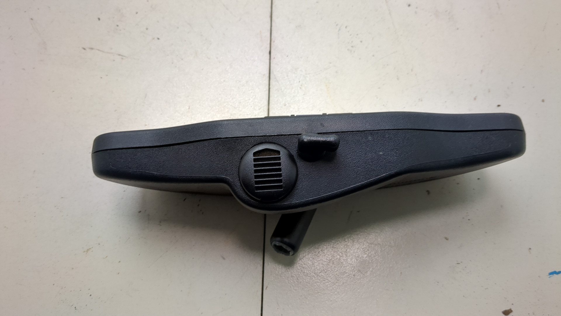 Зеркало заднего вида