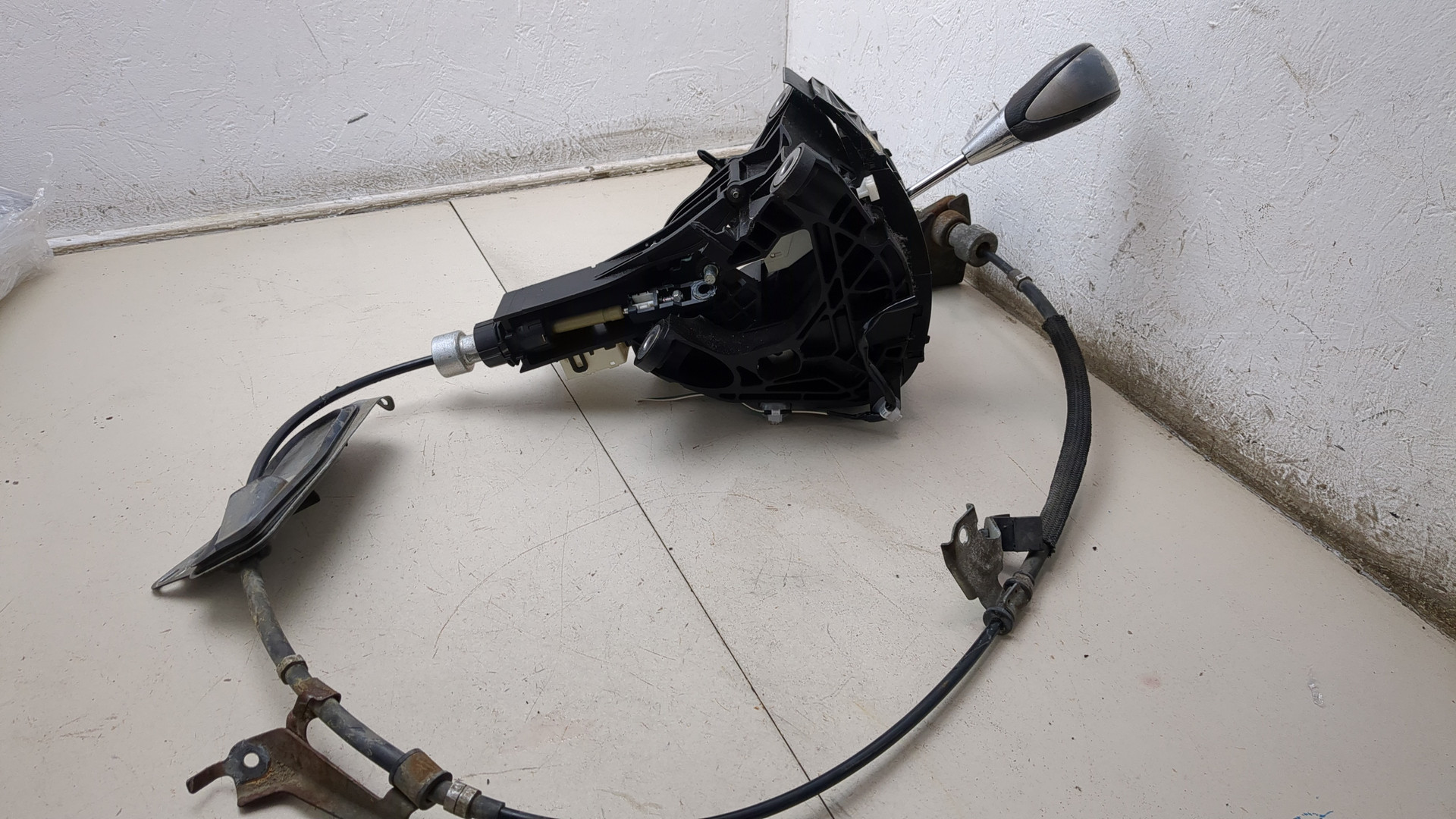 Кулиса МКПП / АКПП