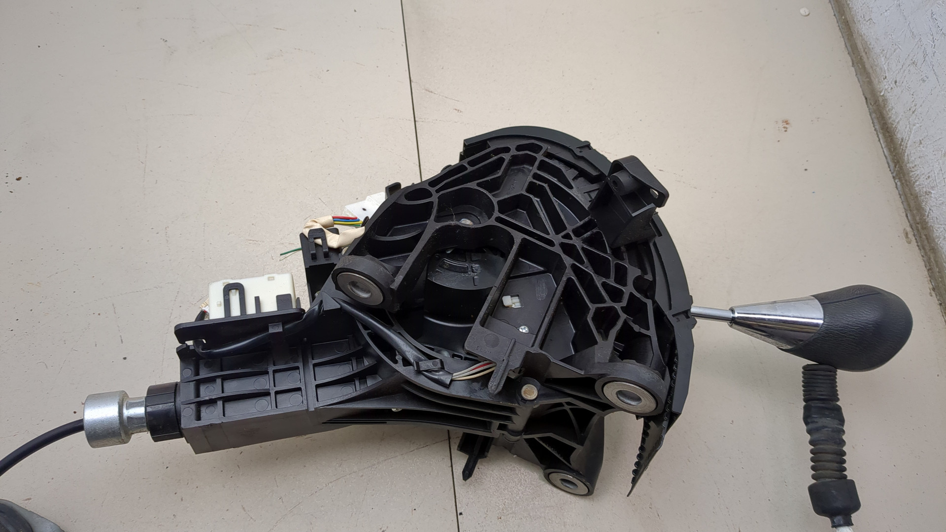 Кулиса МКПП / АКПП