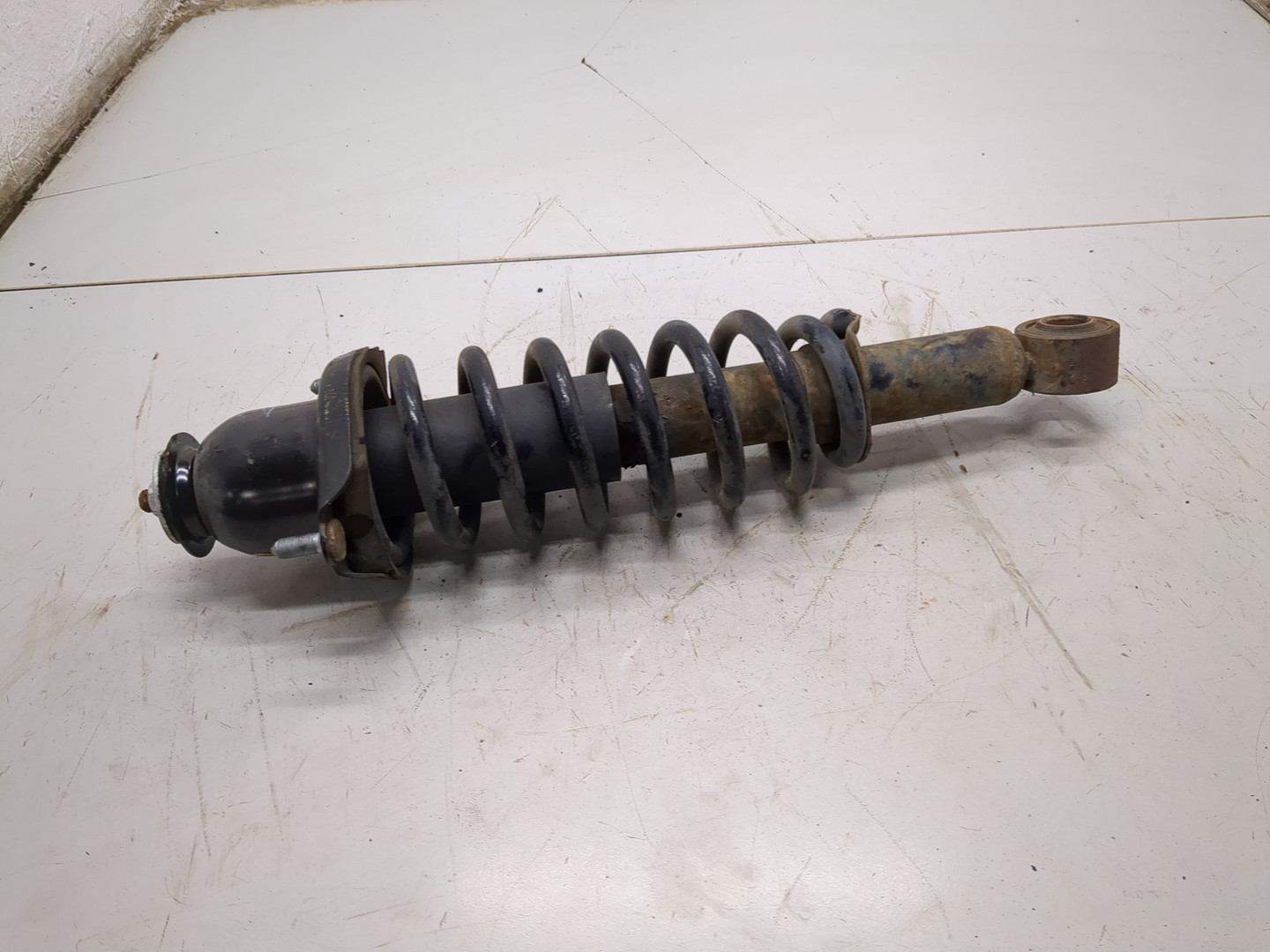 Амортизатор задний (стойка)