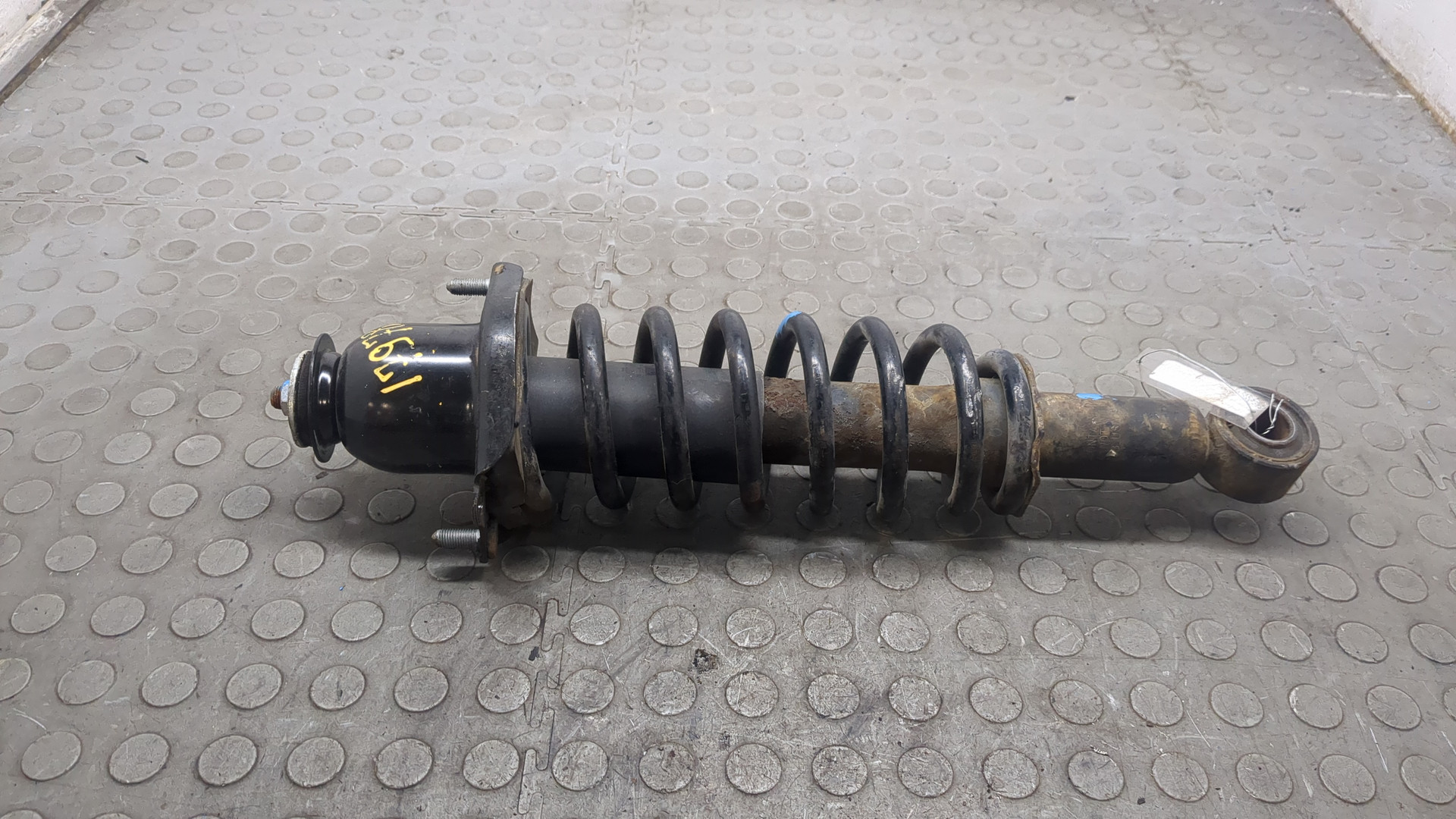 Амортизатор задний (стойка)