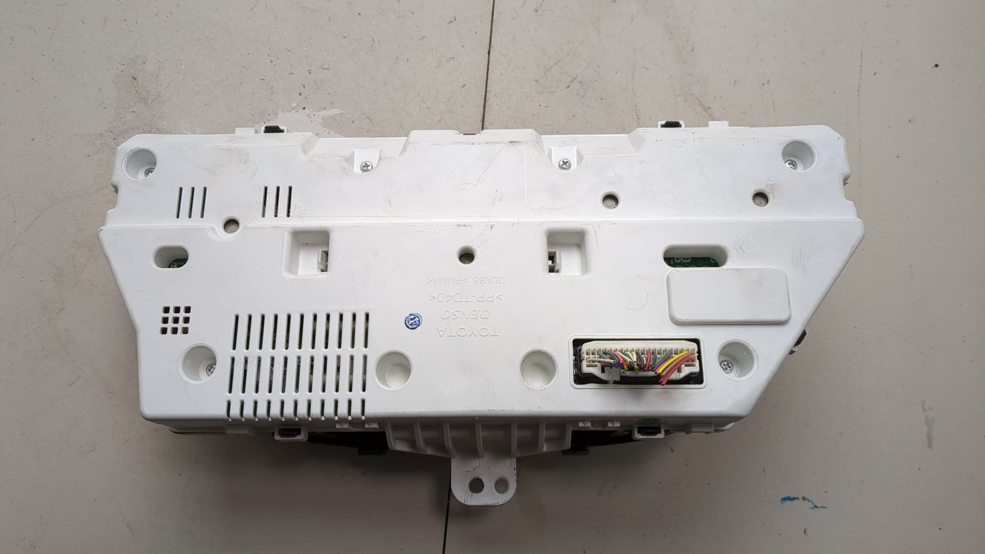 Панель приборов