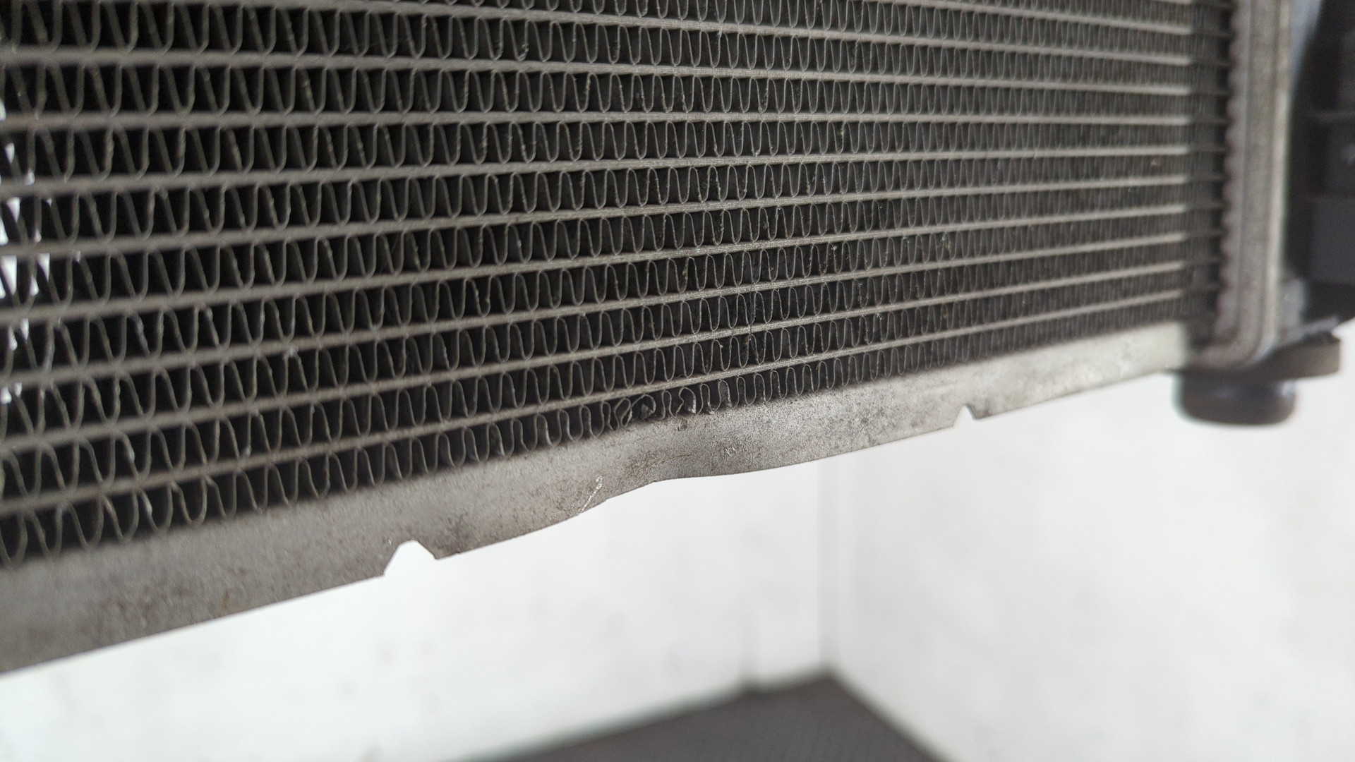 Радиатор охлаждения двигателя основной