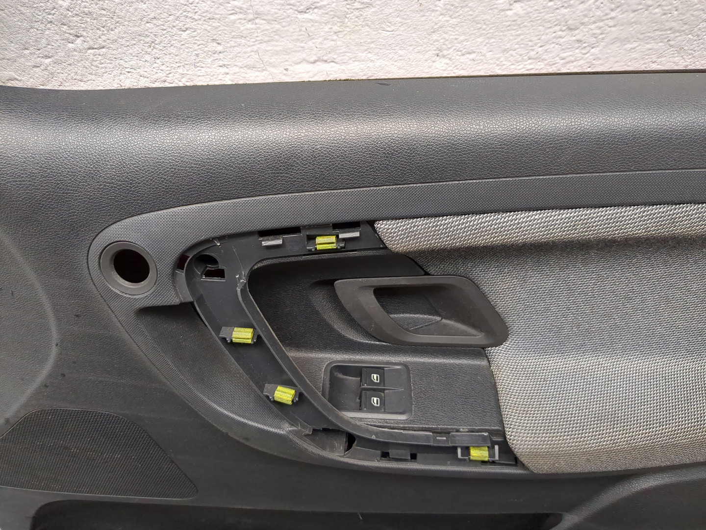 Дверь передняя правая