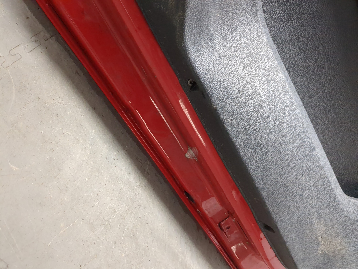 Дверь передняя правая