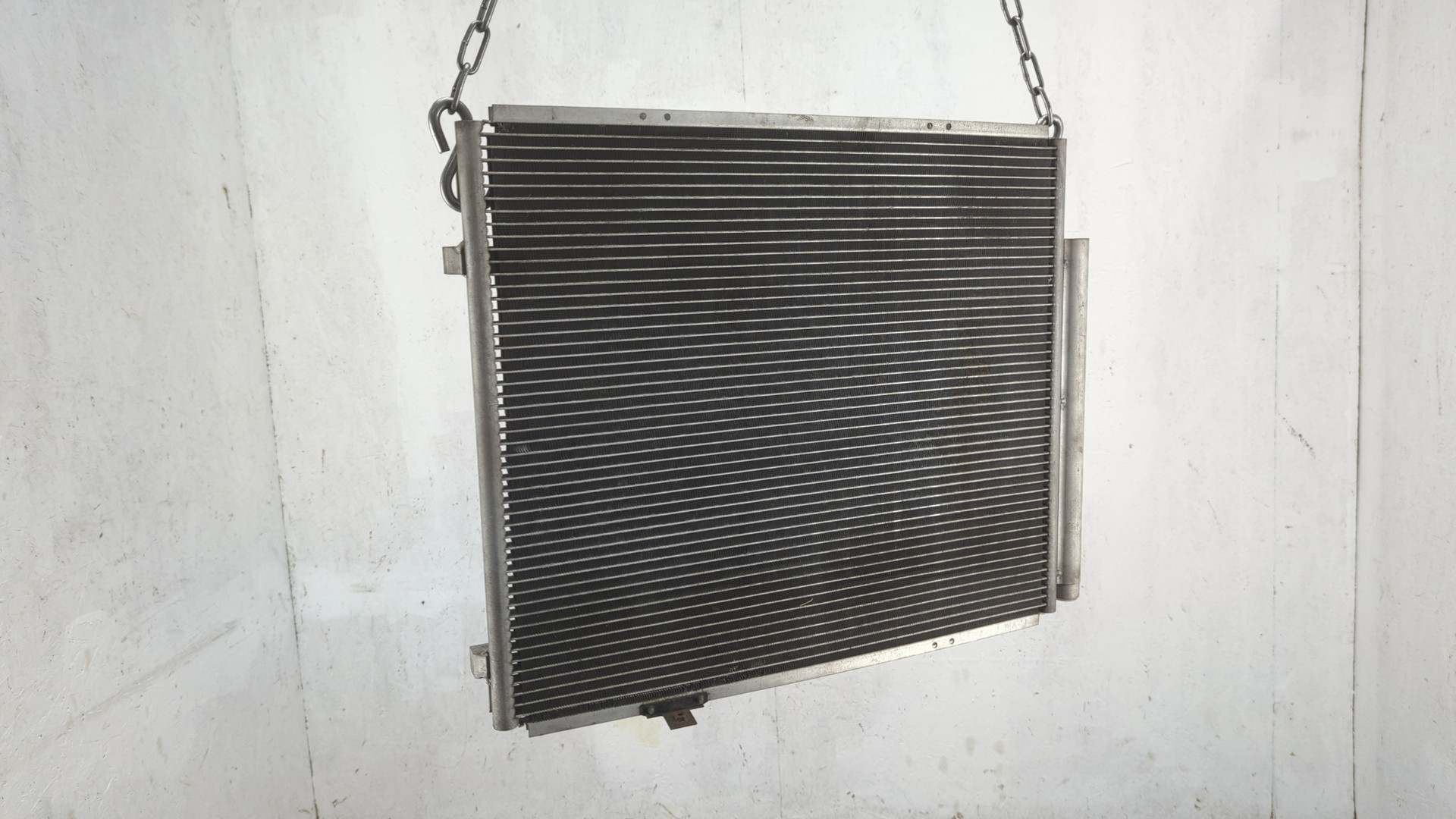 Радиатор кондиционера / конденсер