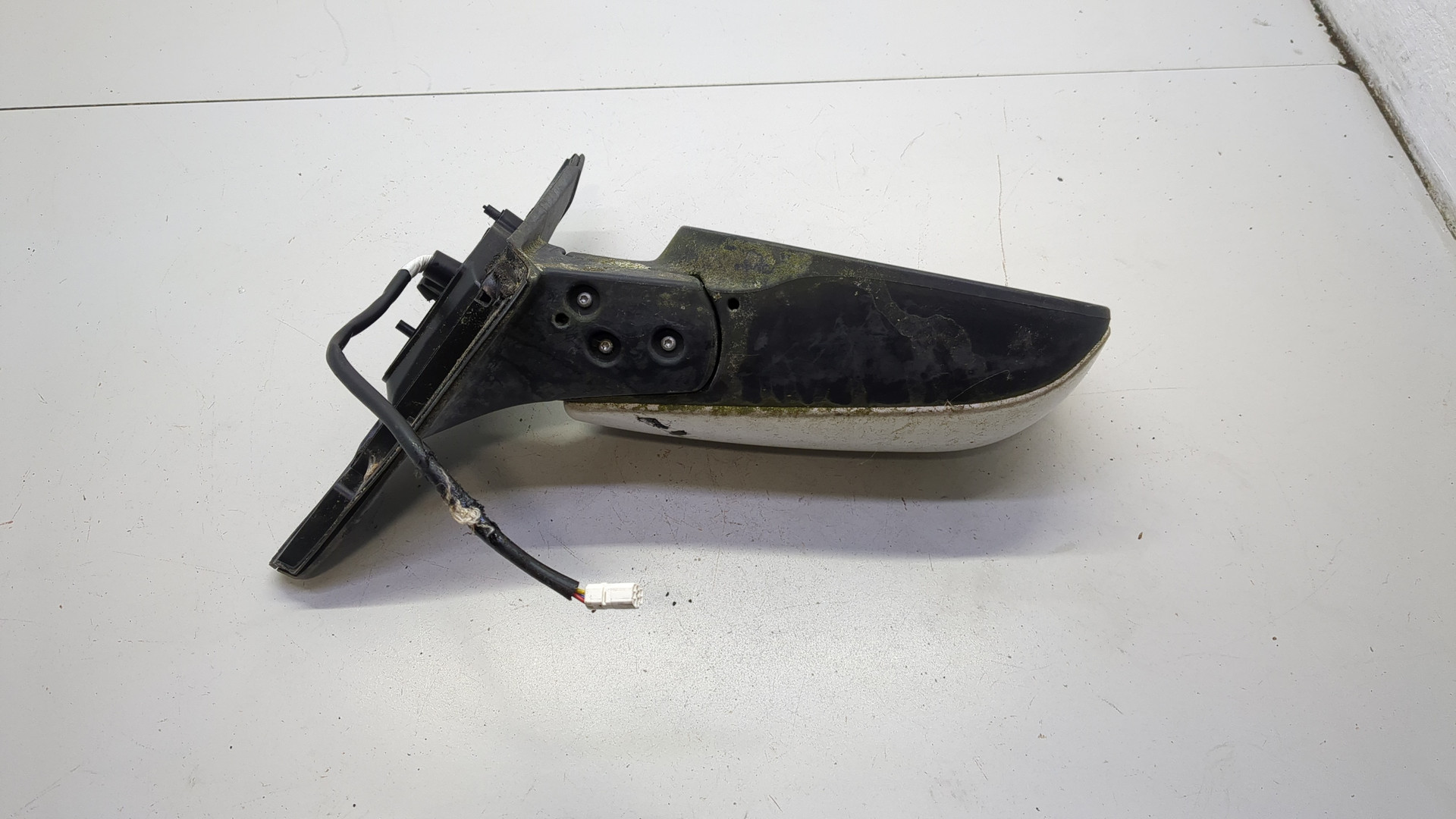 Зеркало правое электрическое