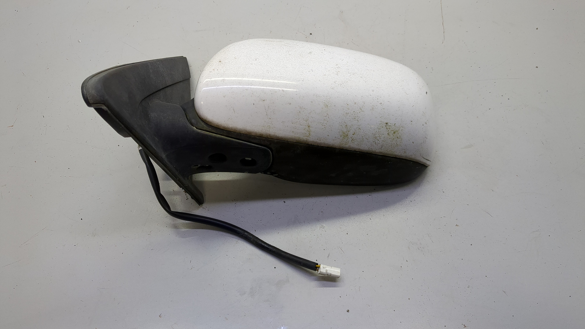 Зеркало левое электрическое