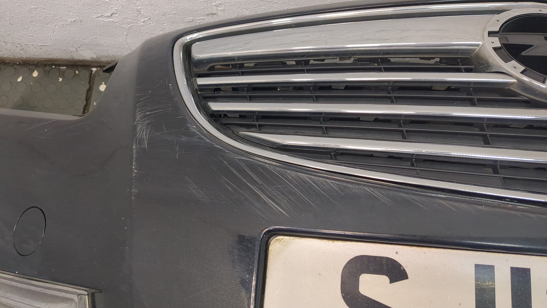 Бампер передний