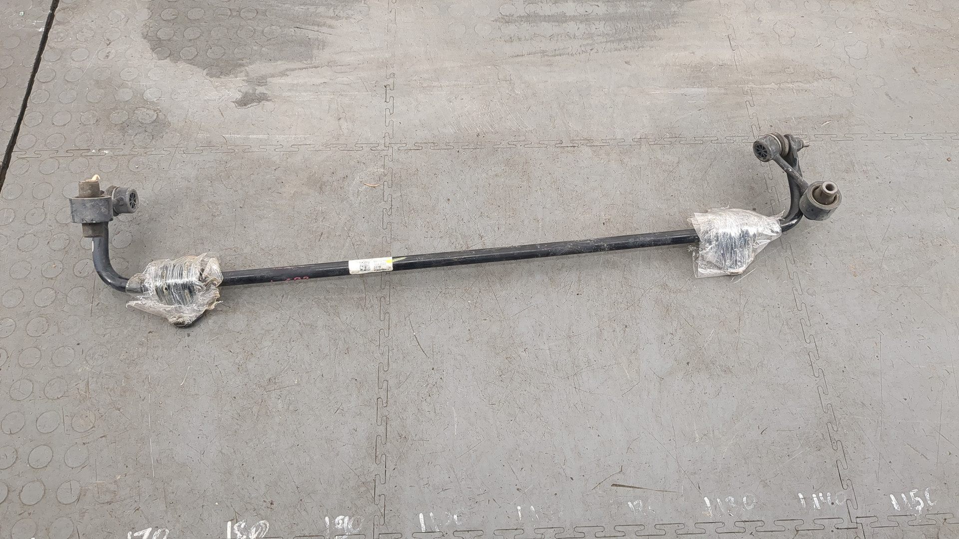 Стабилизатор задний