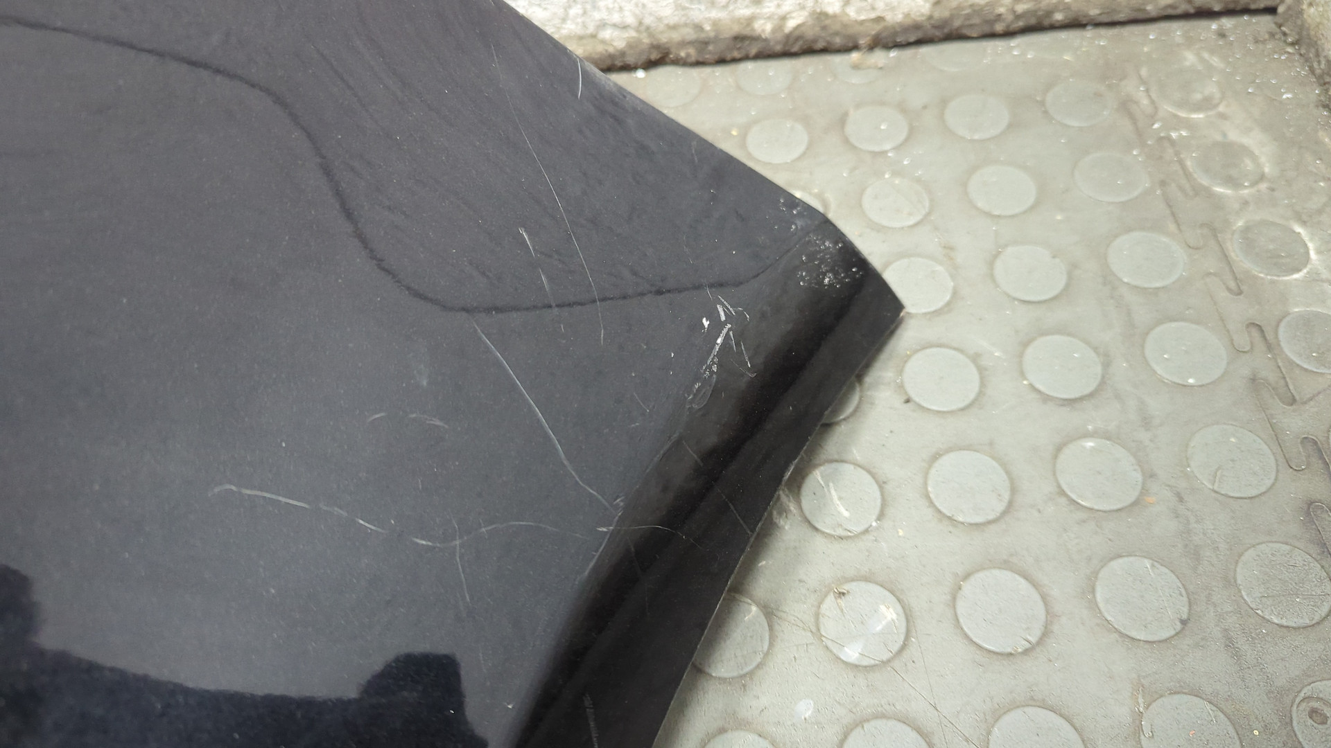 Бампер задний