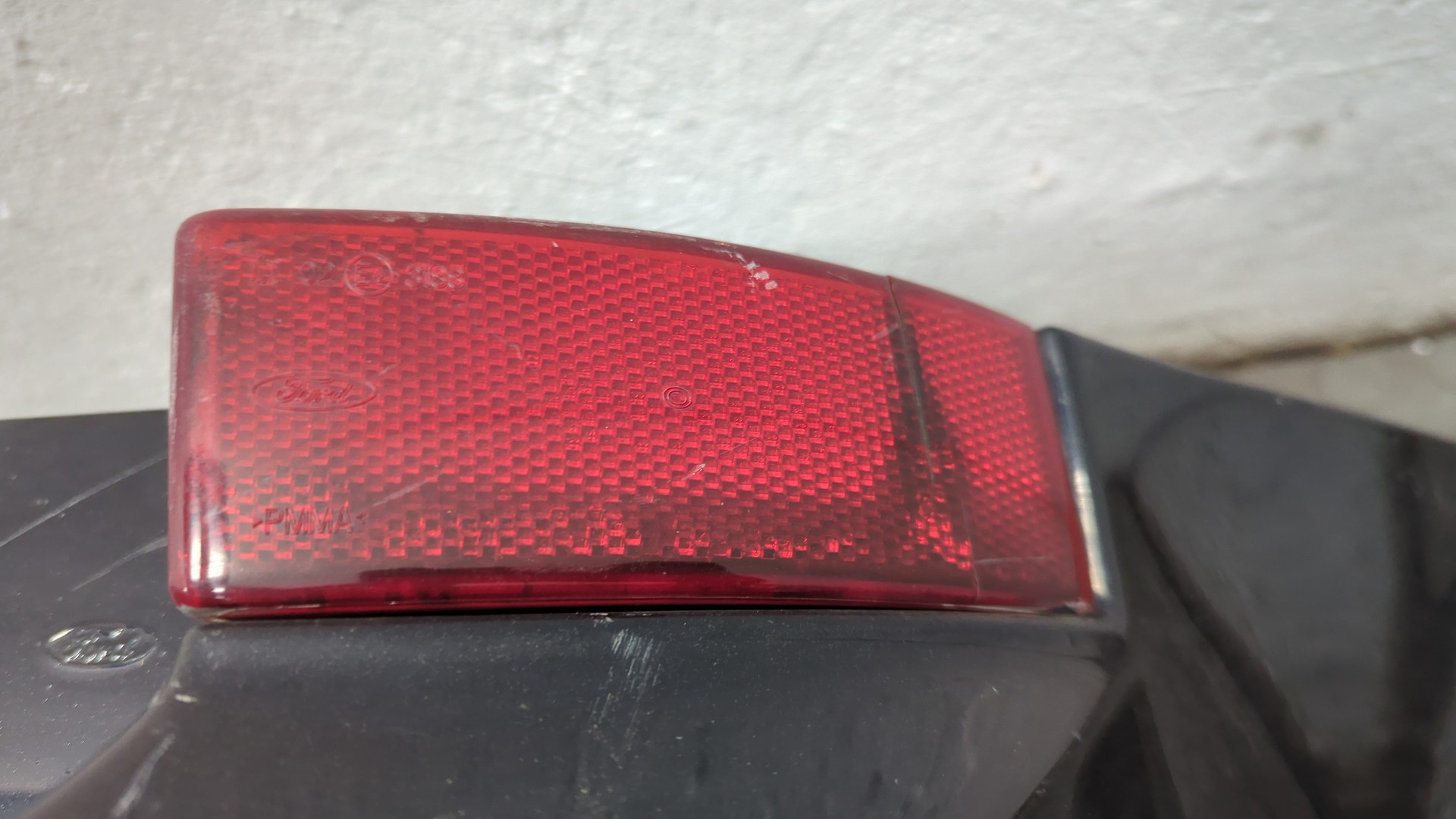 Бампер задний