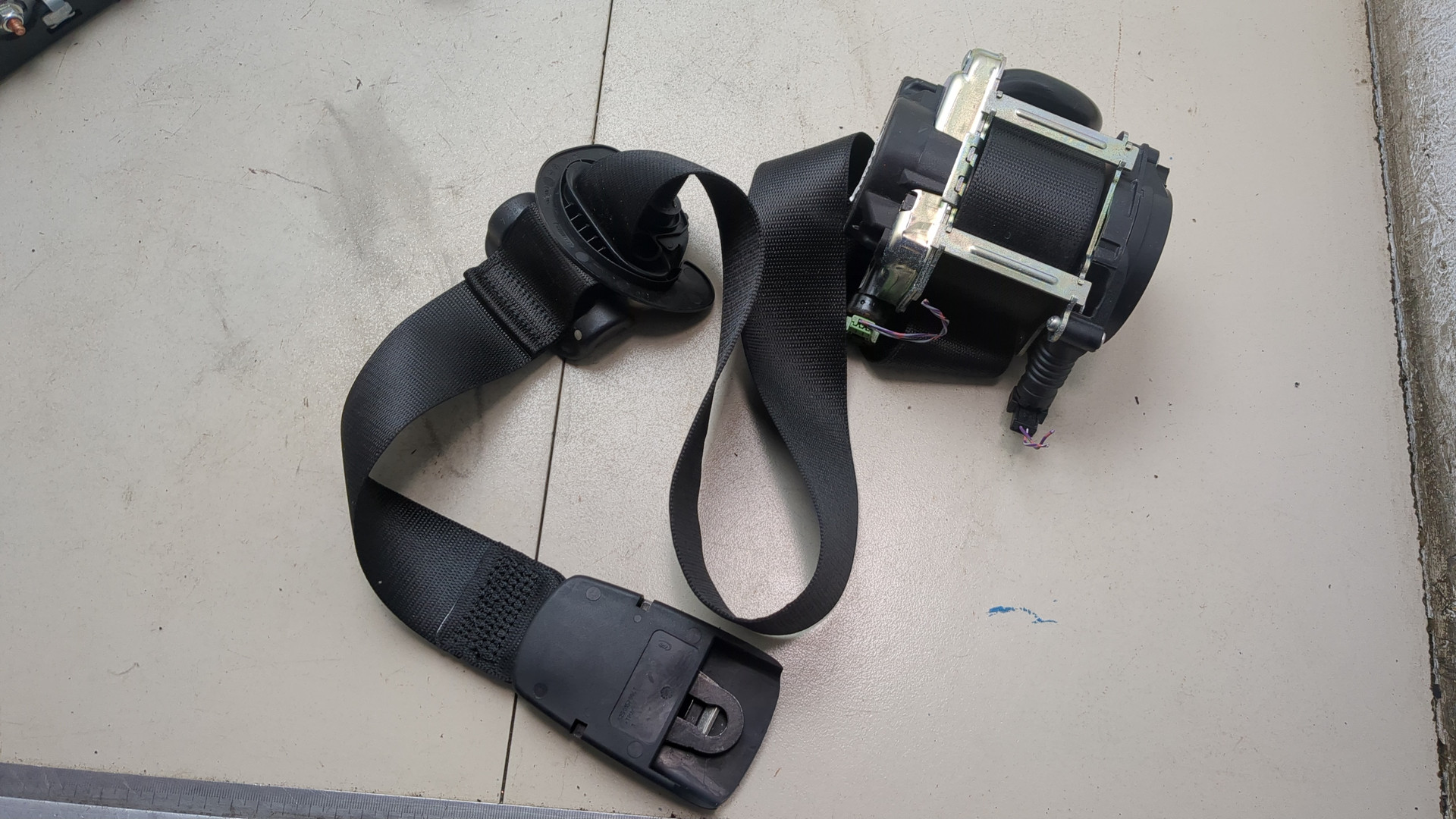 Ремень безопасности