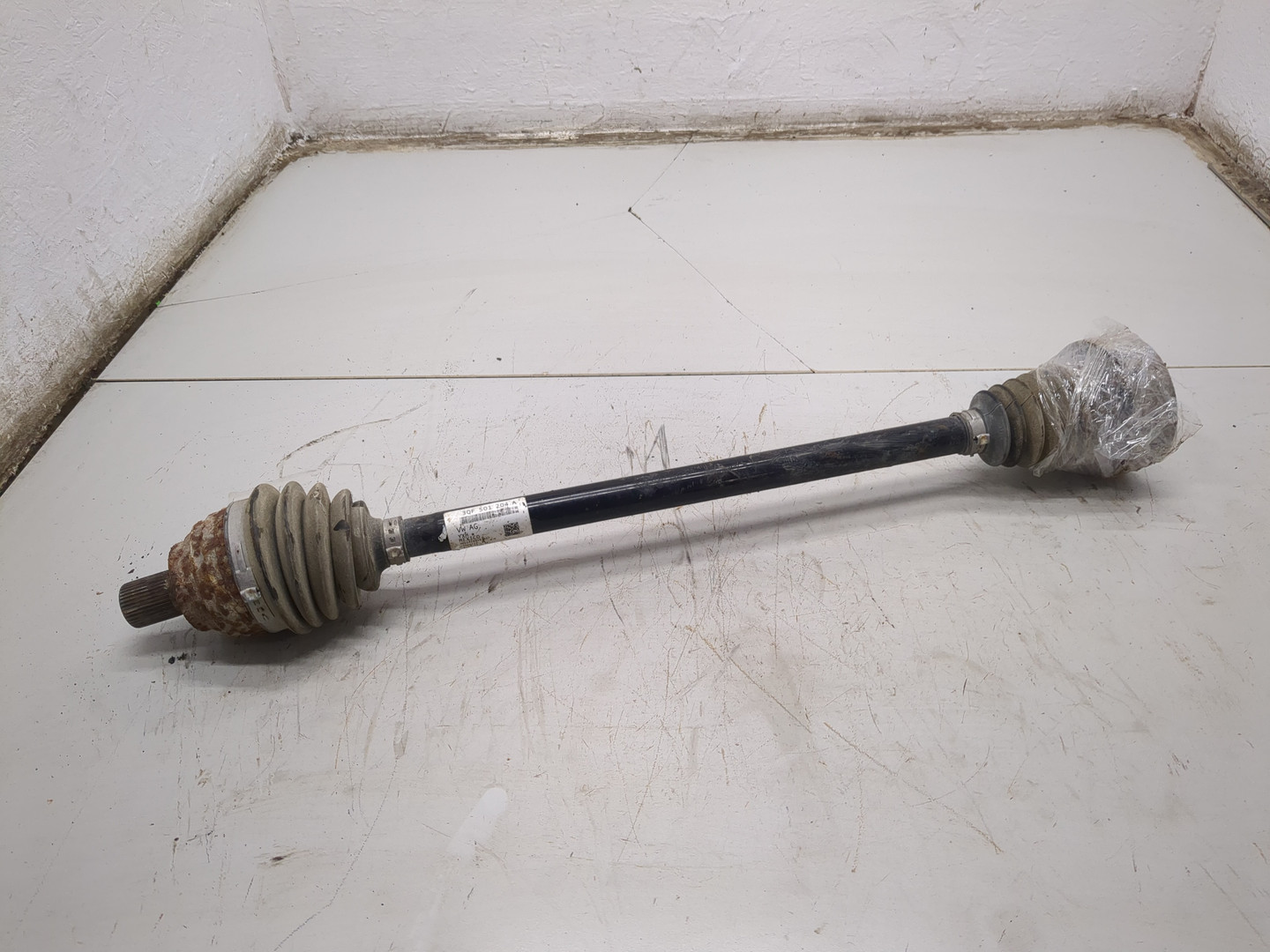 Полуось задняя правая