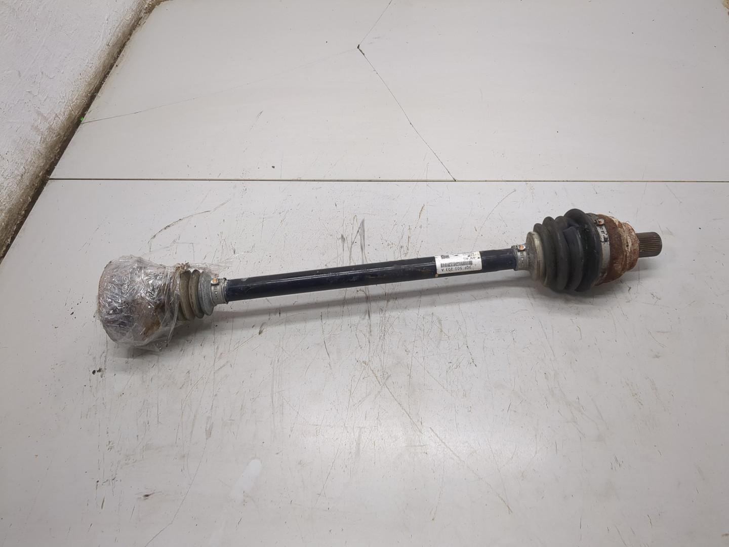 Полуось задняя левая