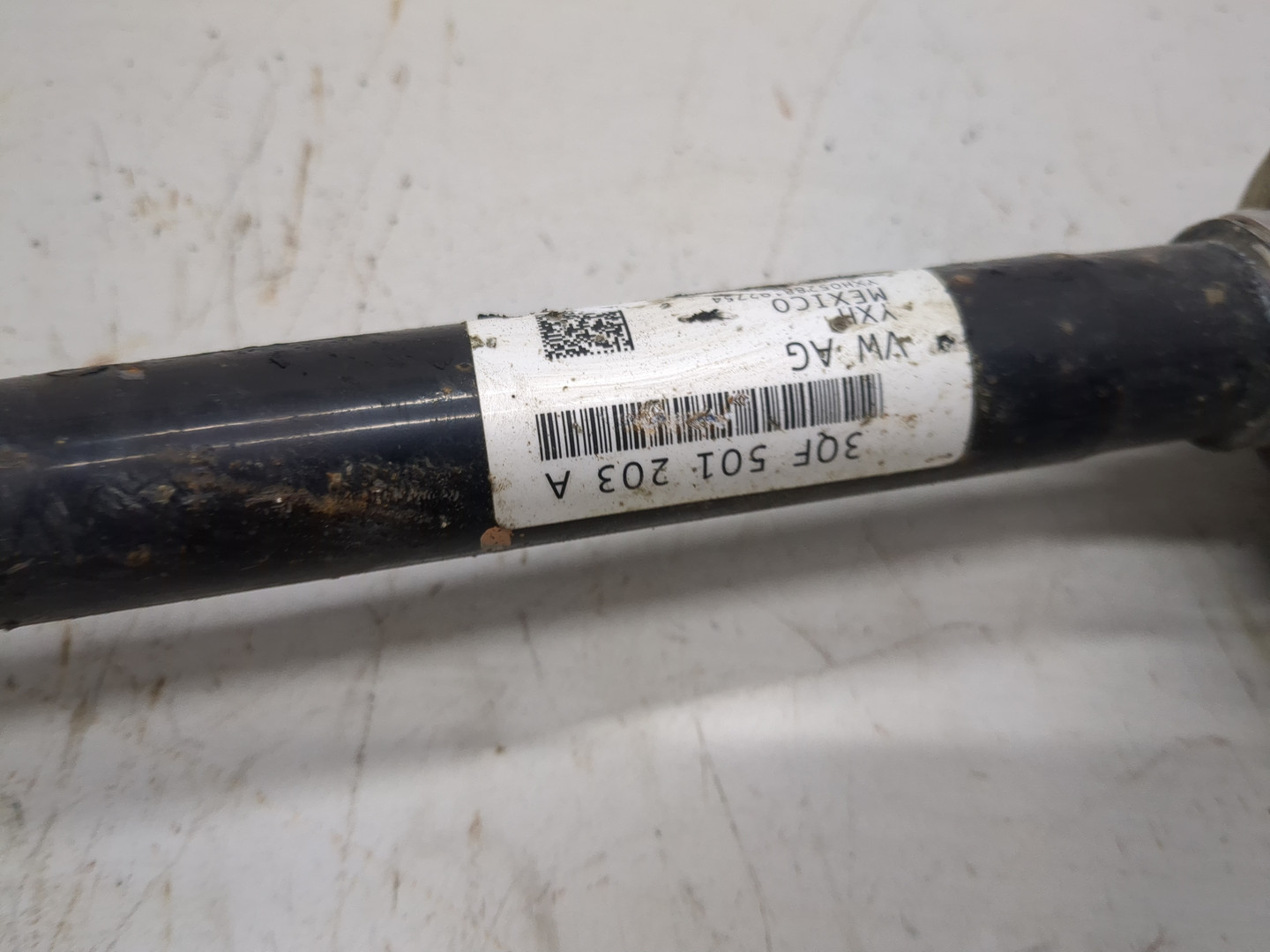 Полуось задняя левая