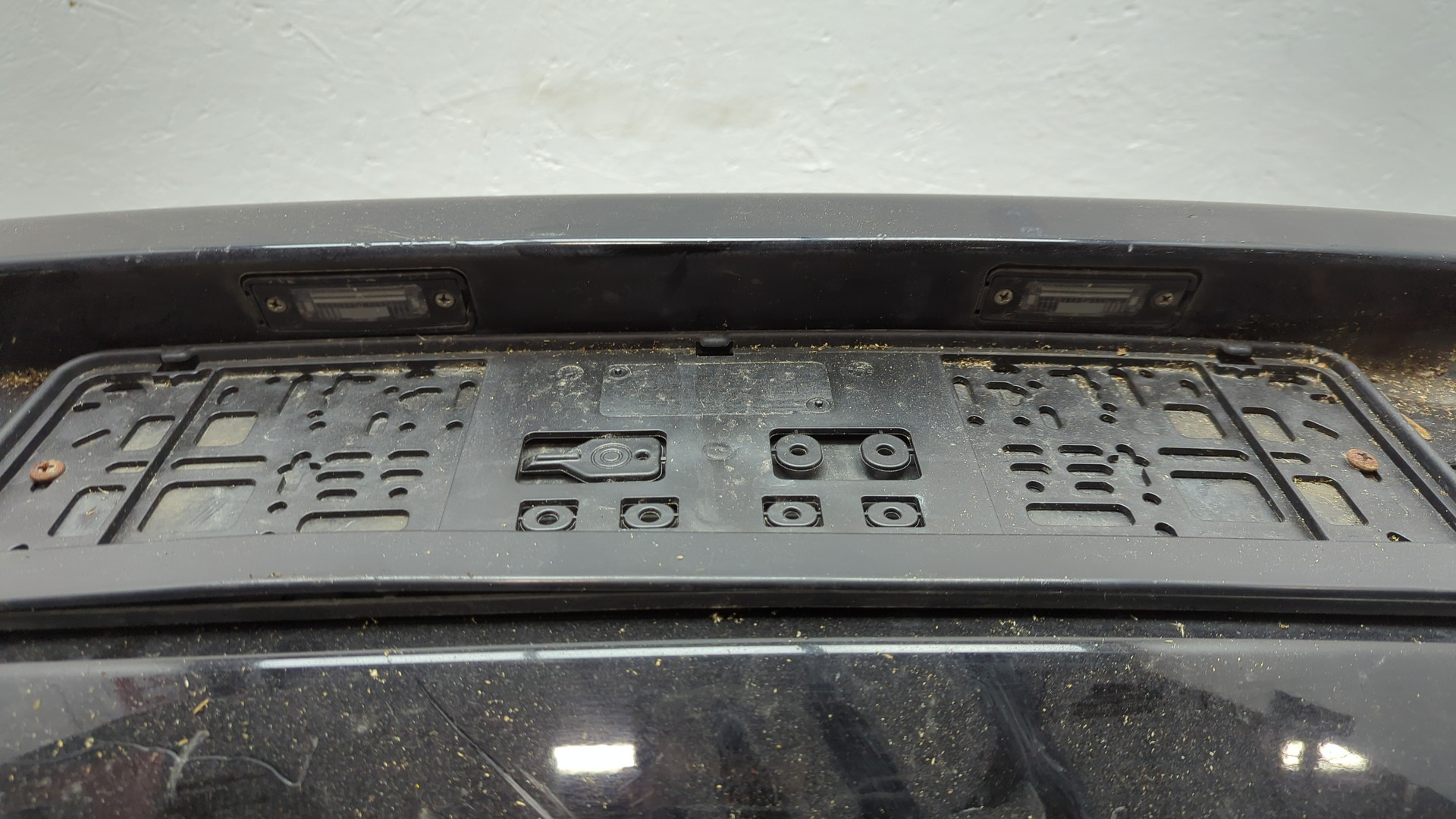 Бампер задний