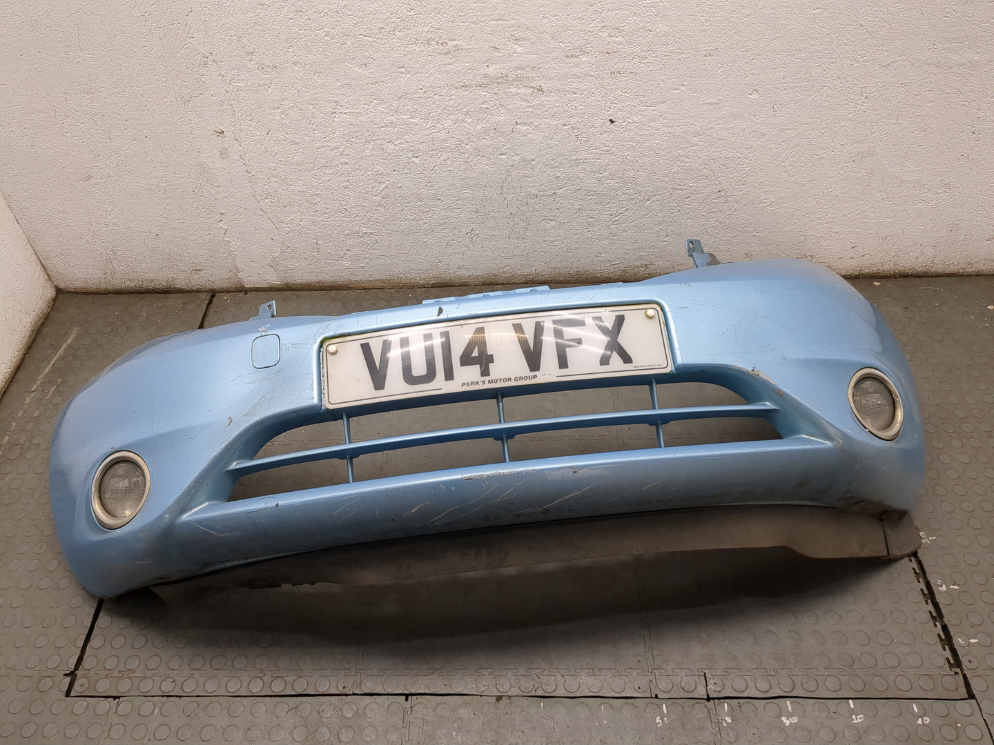 Бампер передний