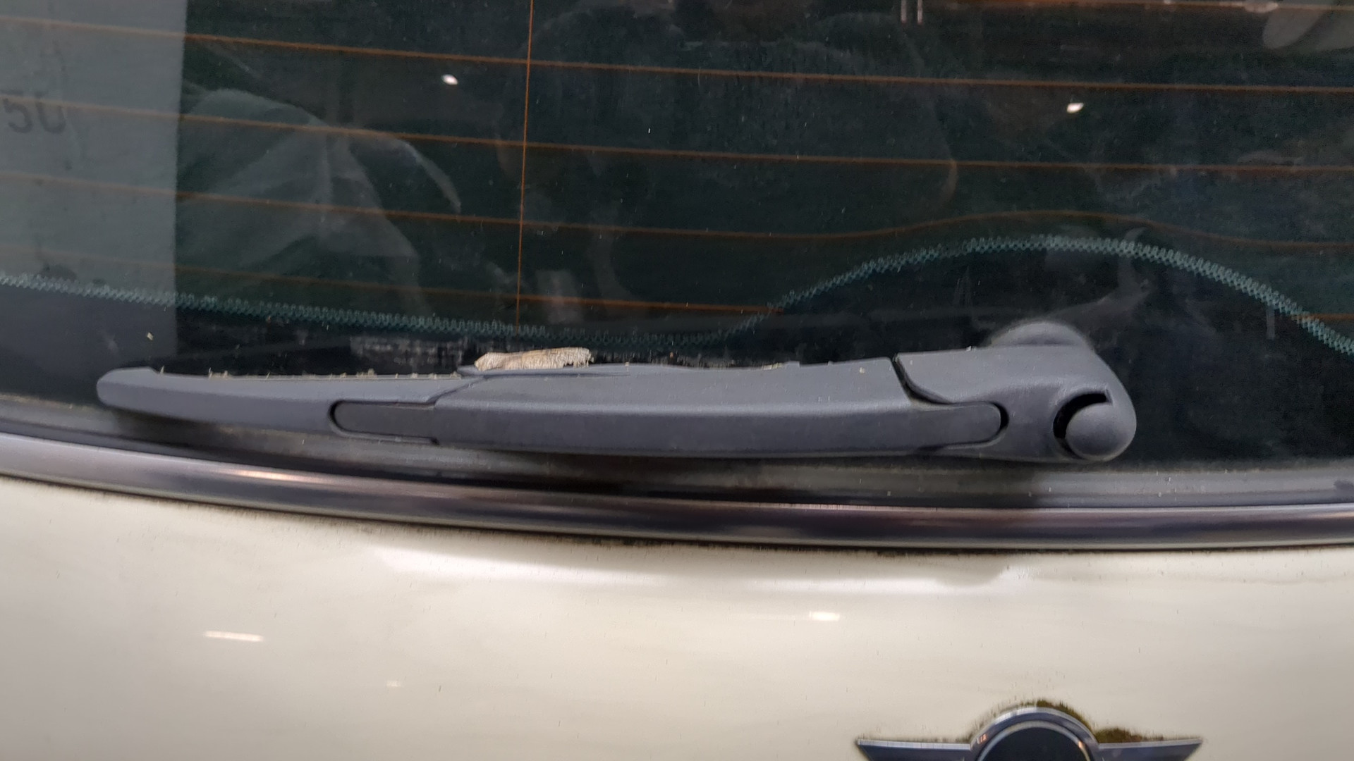 Дверь багажника