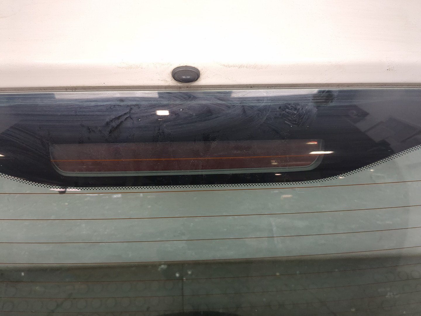 Дверь багажника