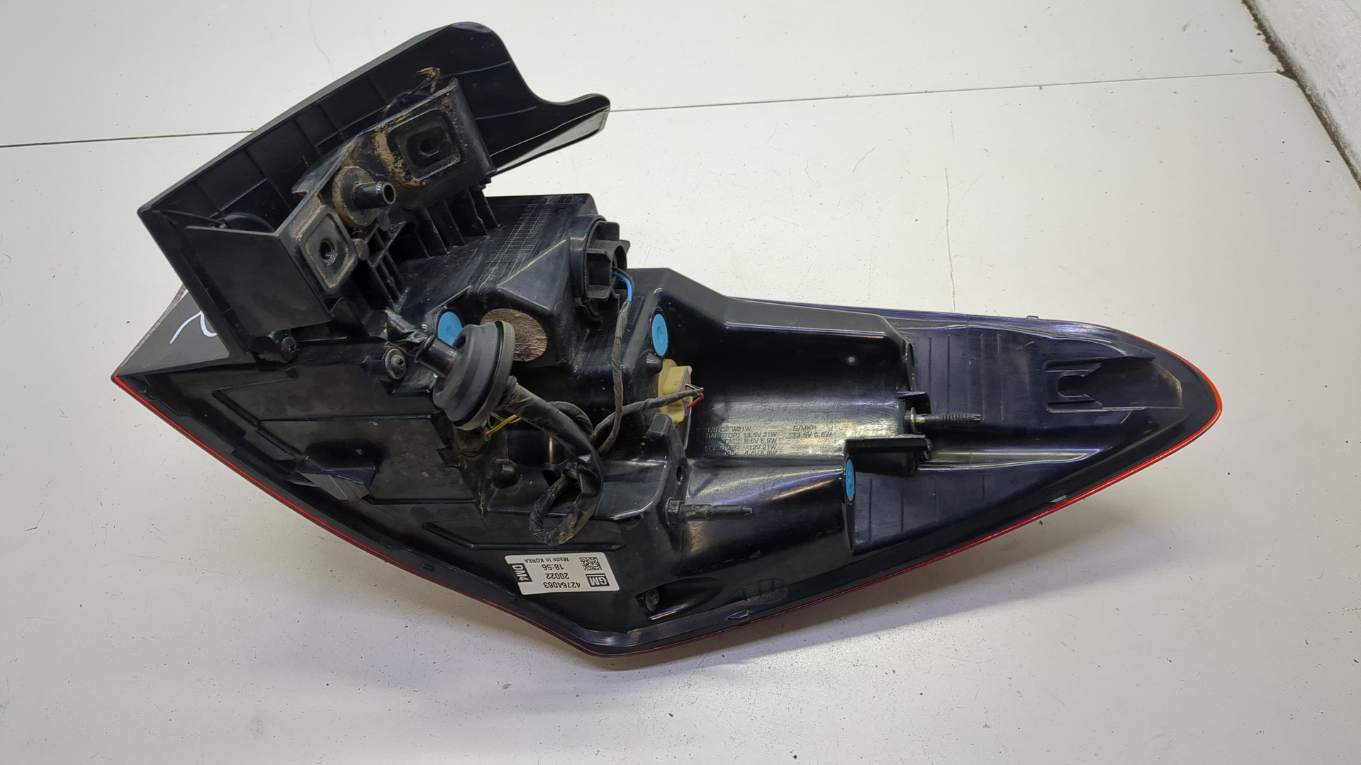 Фонарь задний левый