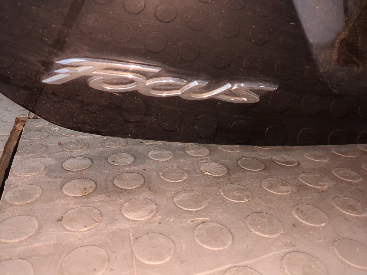 Дверь багажника