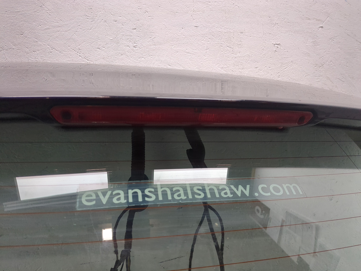 Дверь багажника