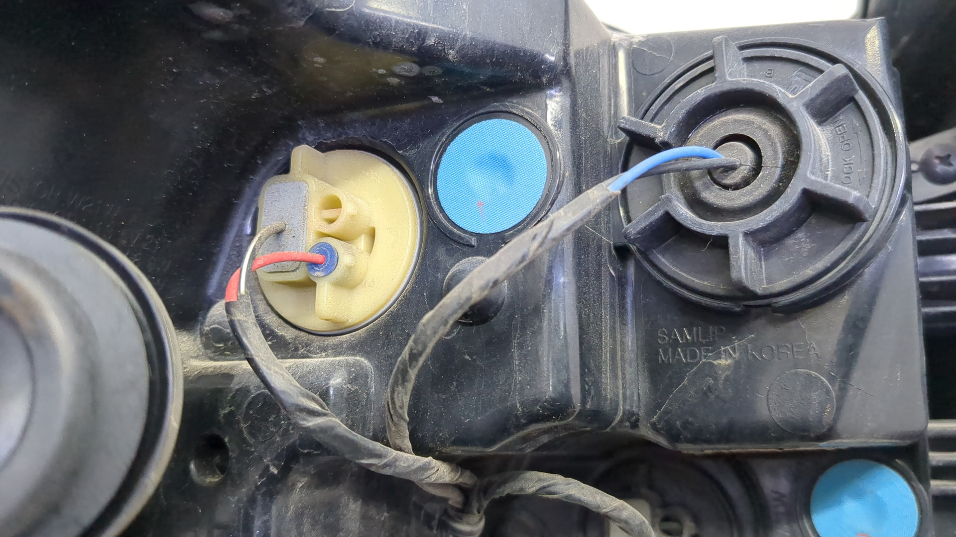 Фонарь задний правый