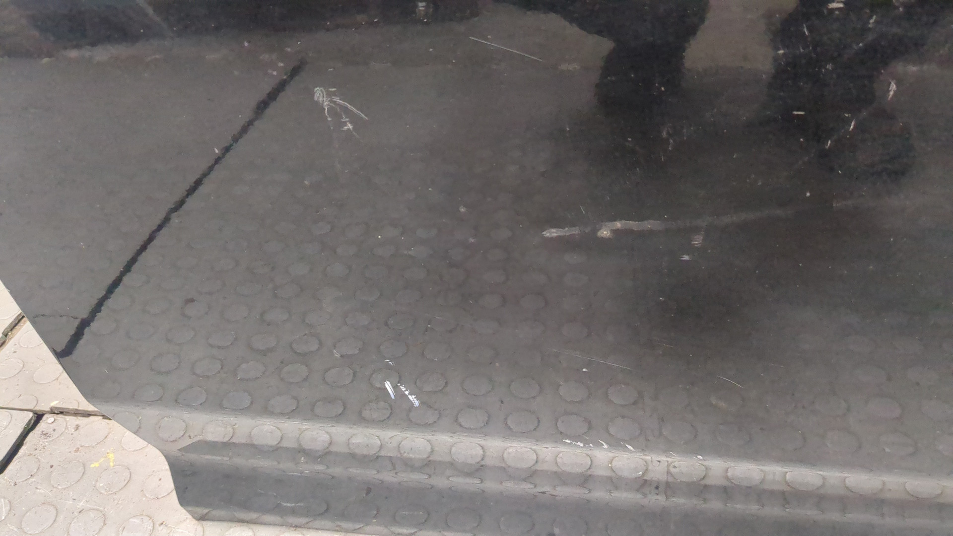 Дверь передняя правая