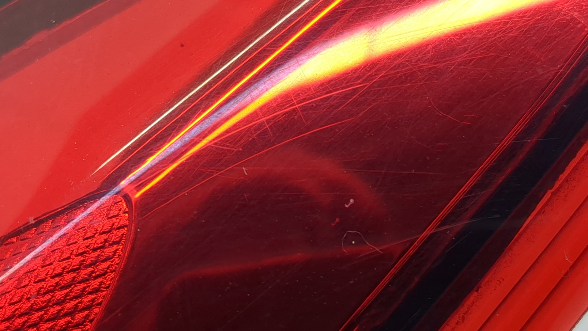 Фонарь задний правый