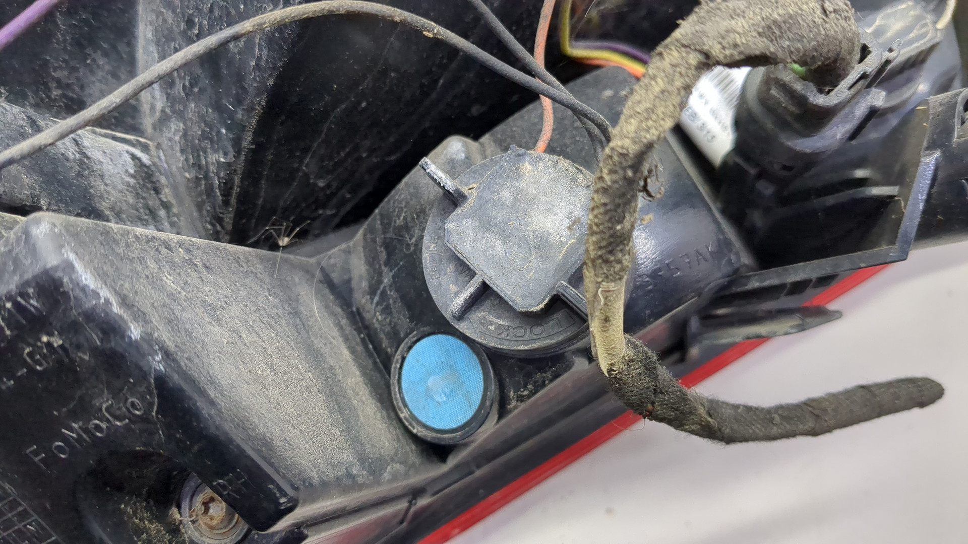 Фонарь задний правый