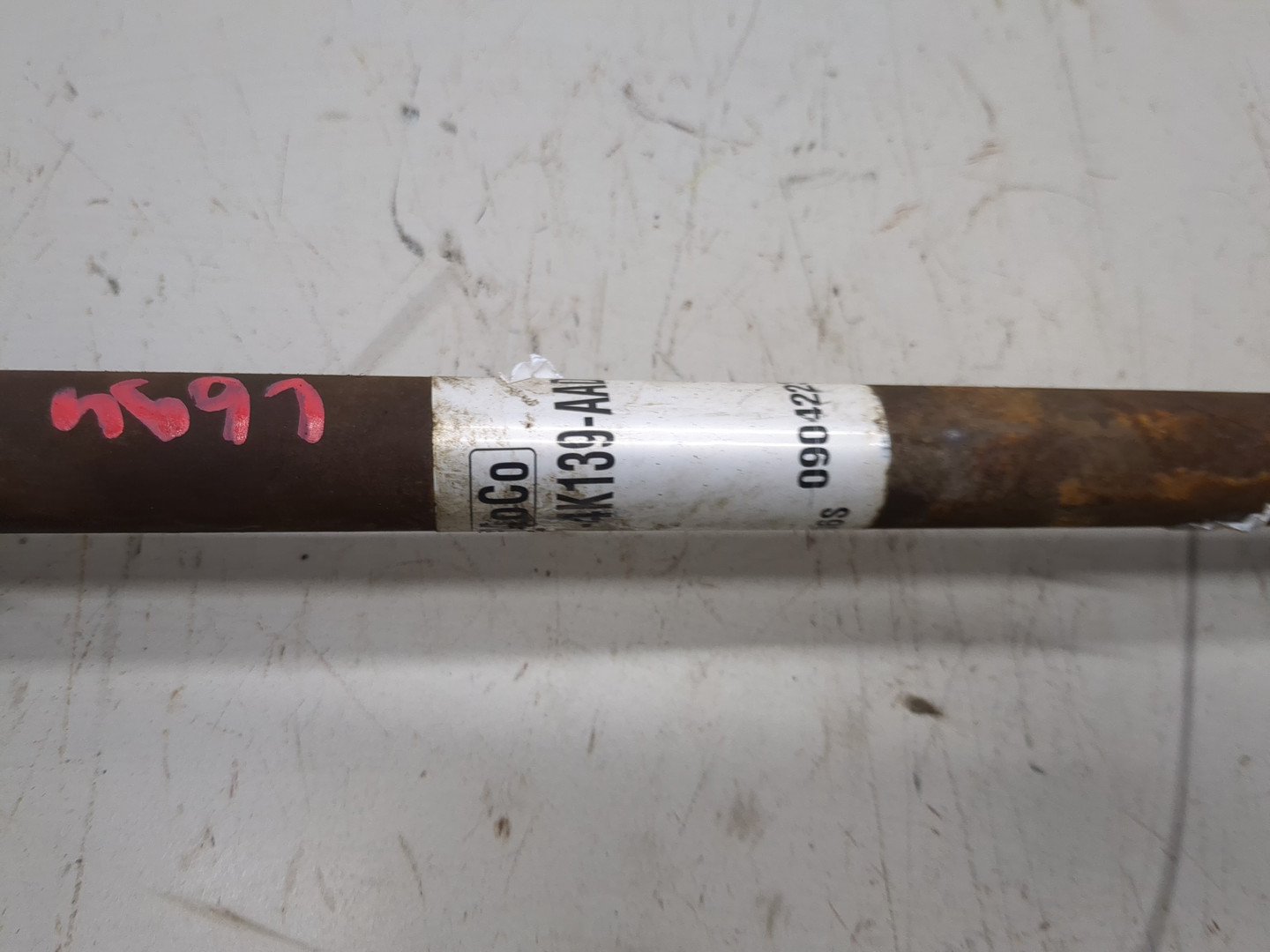 Полуось задняя левая