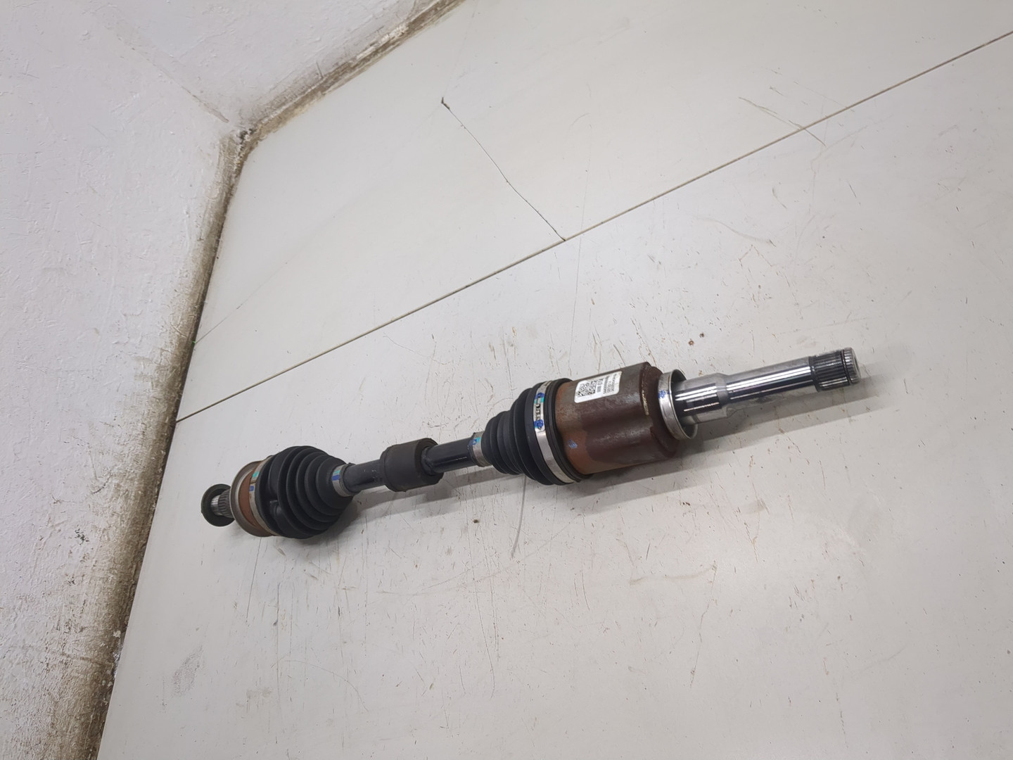 Полуось передняя левая