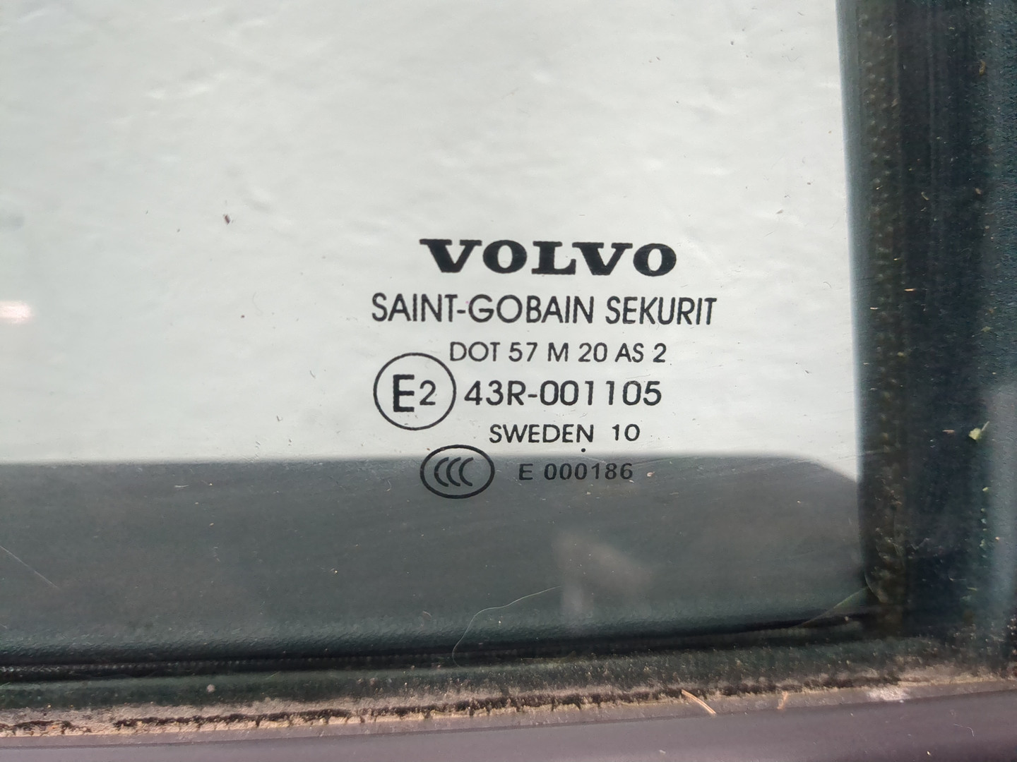 Дверь задняя правая