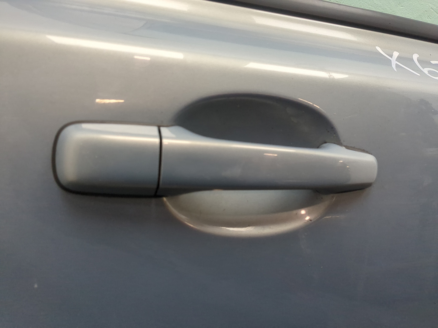 Дверь задняя правая