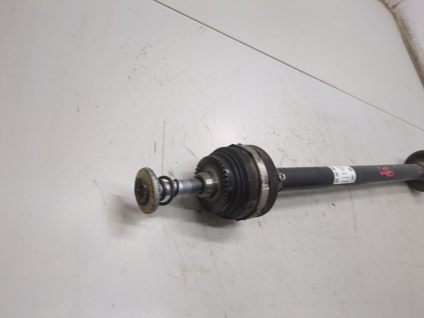 Полуось задняя