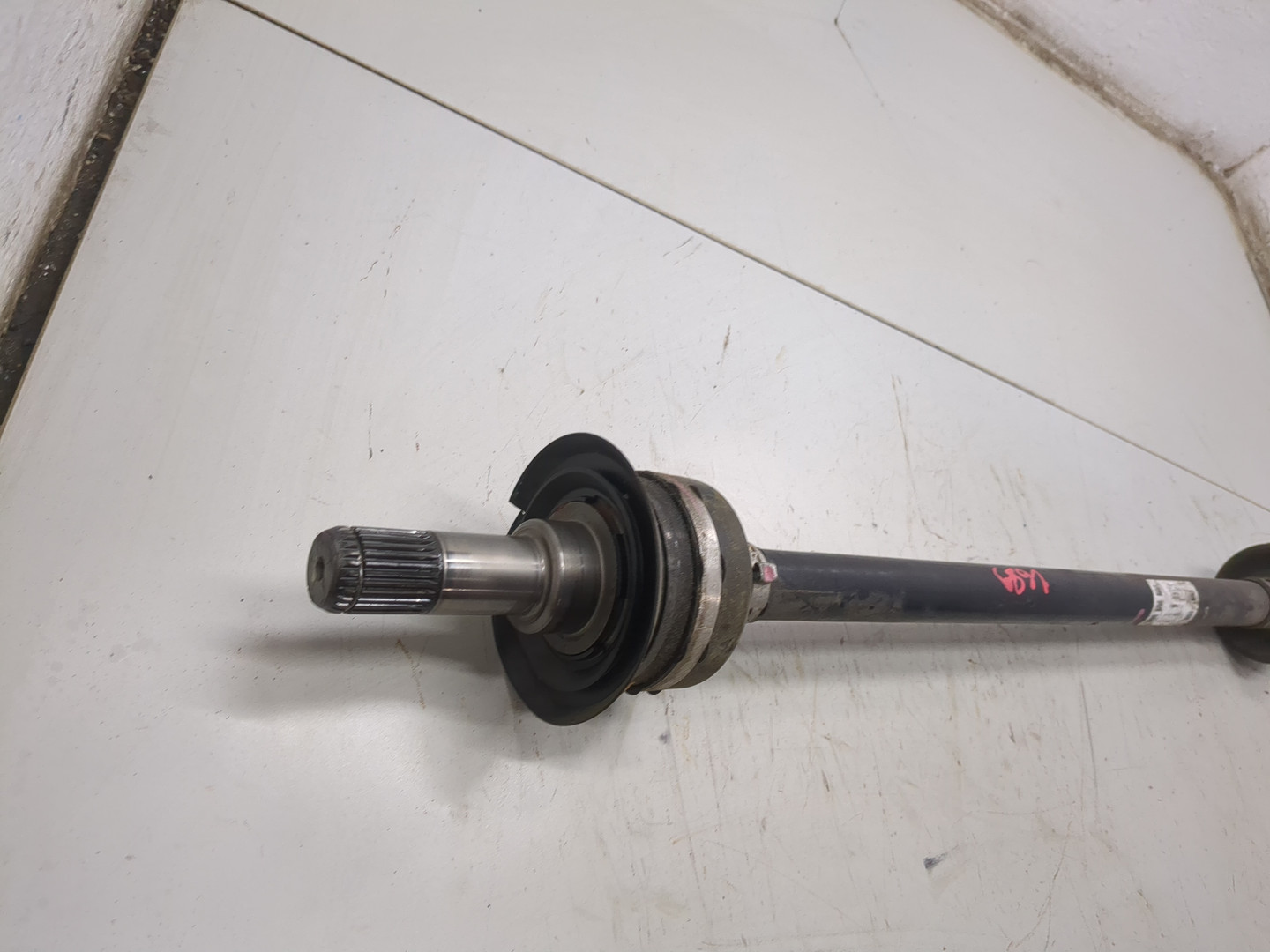 Полуось задняя