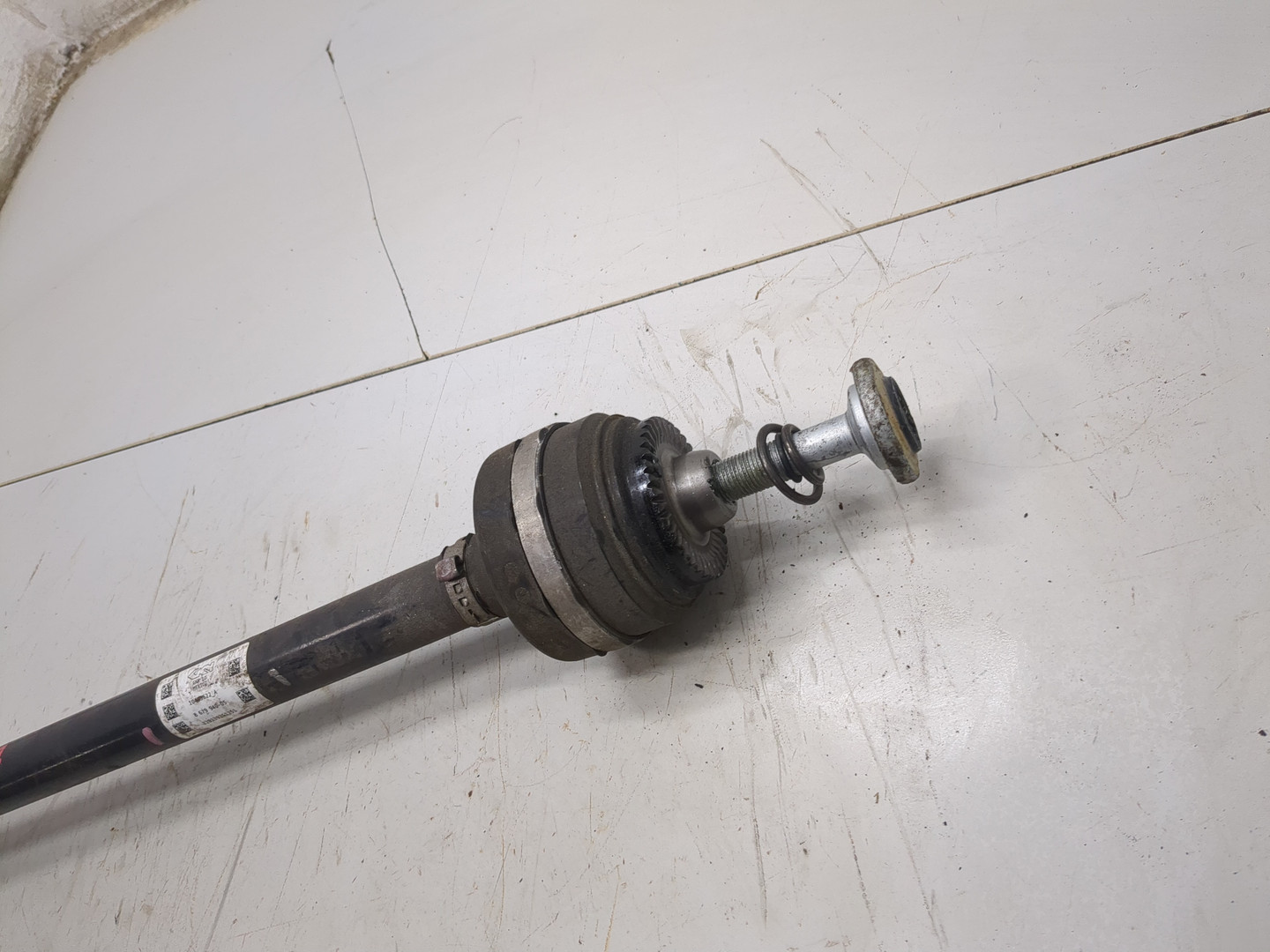 Полуось задняя