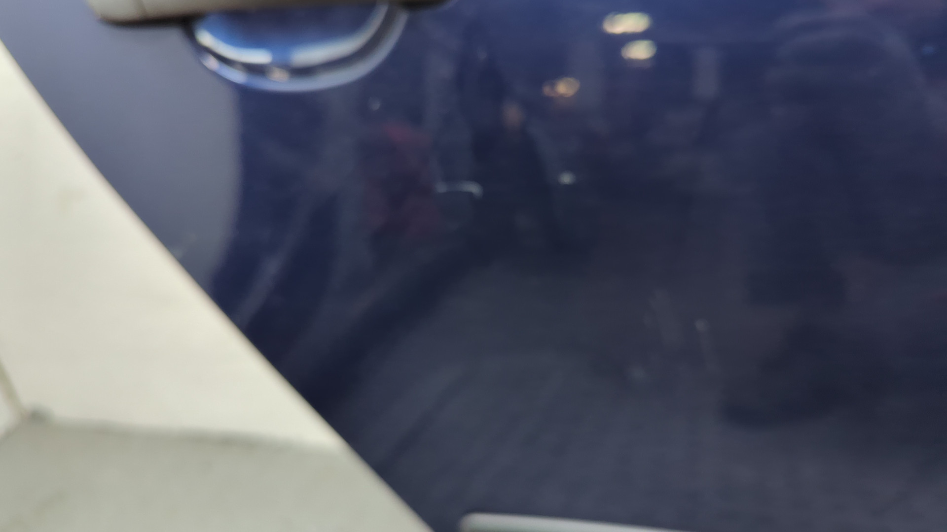 Дверь задняя правая