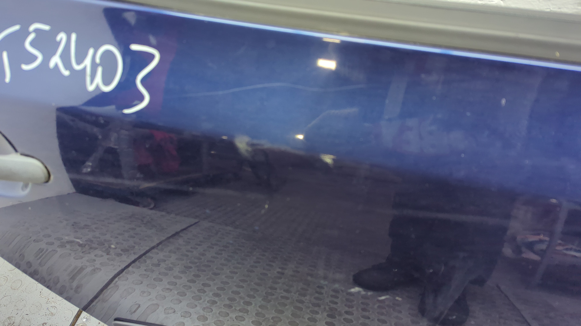 Дверь задняя правая