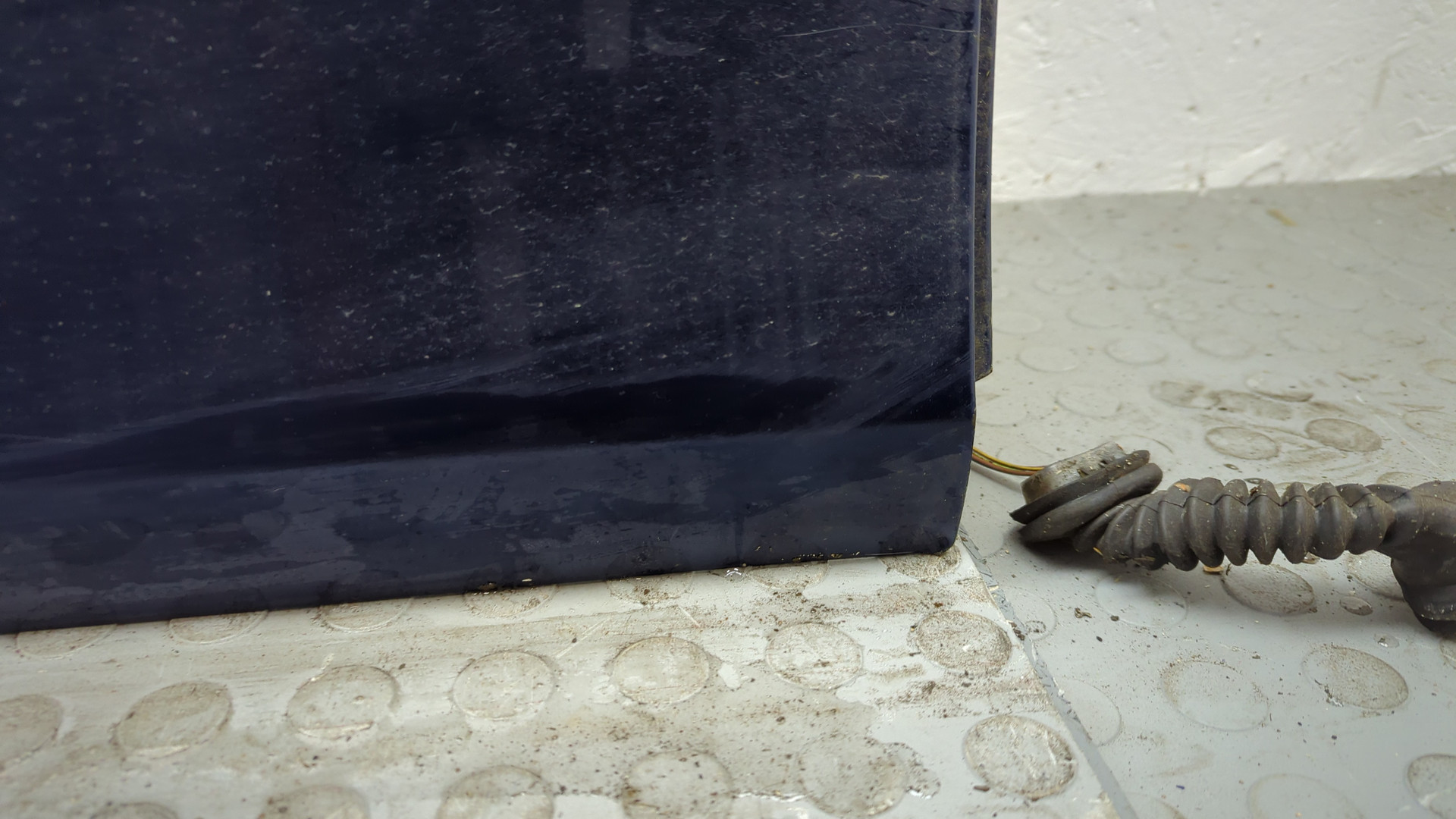 Дверь задняя правая