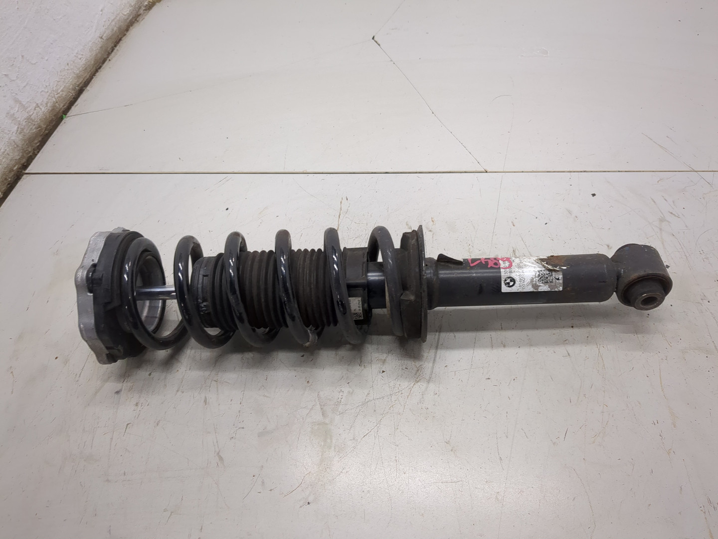 Амортизатор задний (стойка)
