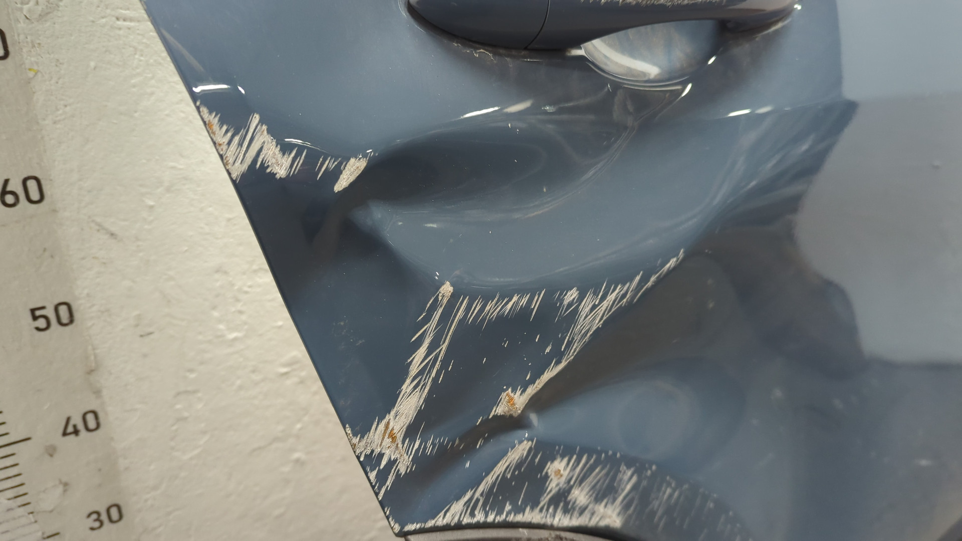 Дверь задняя правая