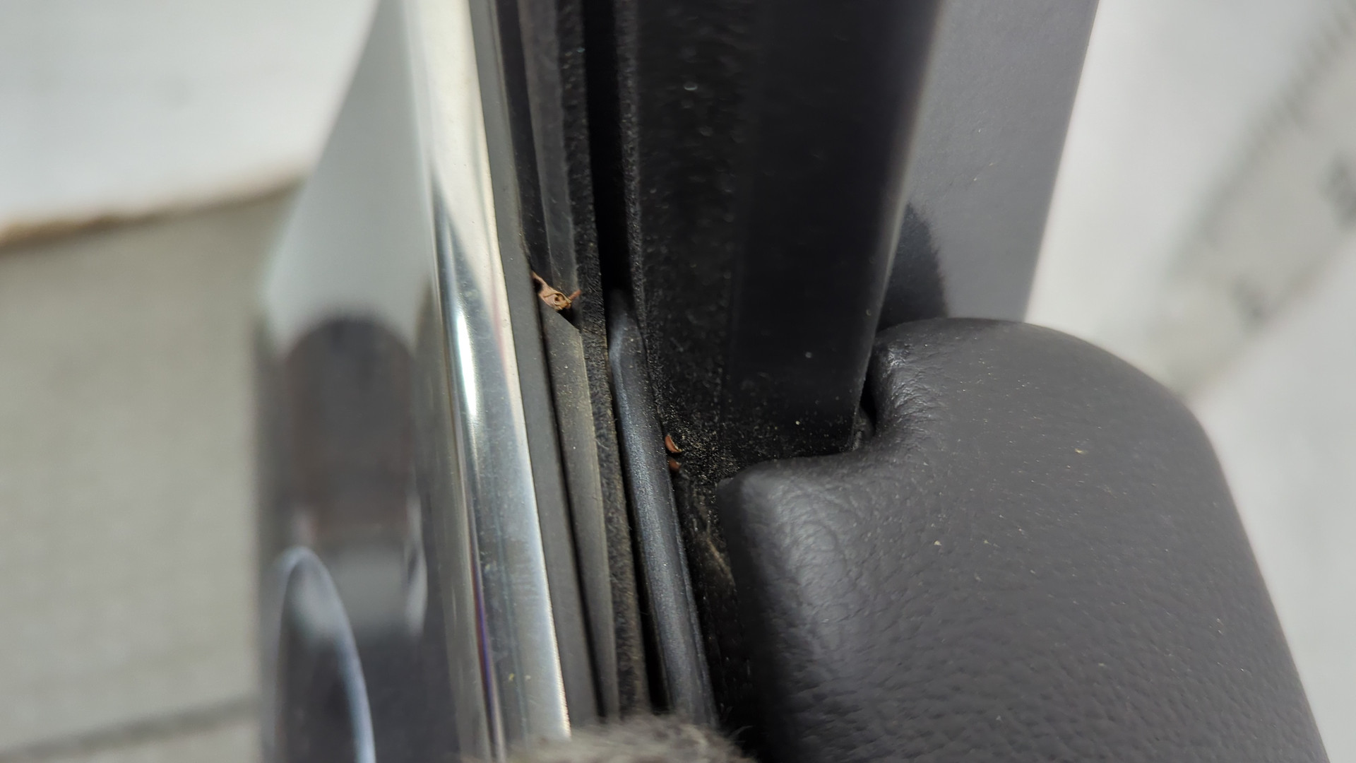 Дверь передняя правая