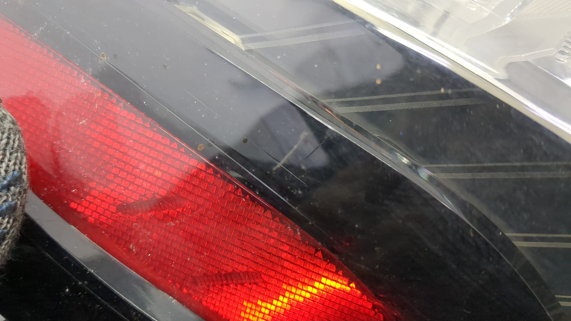 Фонарь задний левый