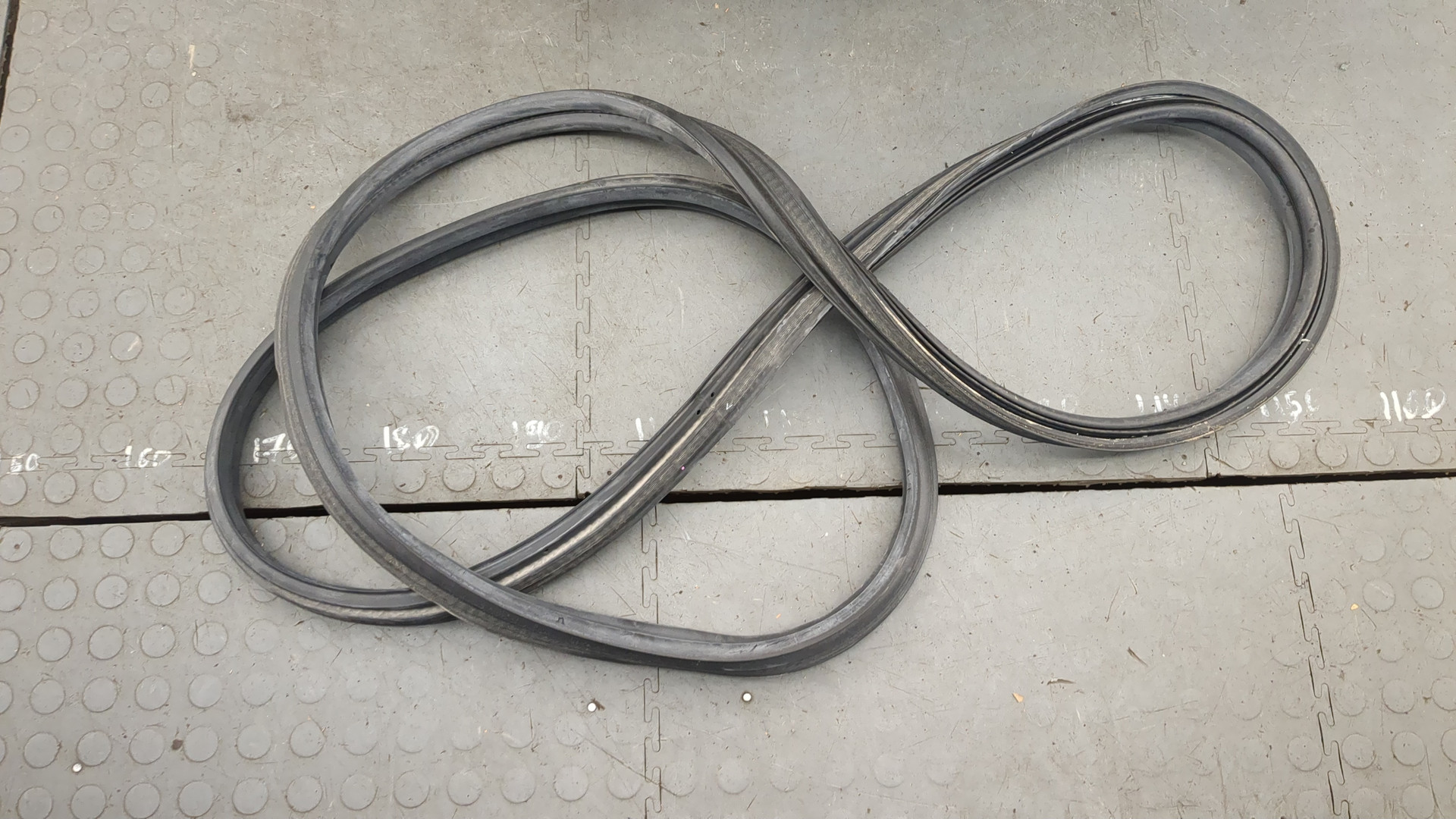 Уплотнитель