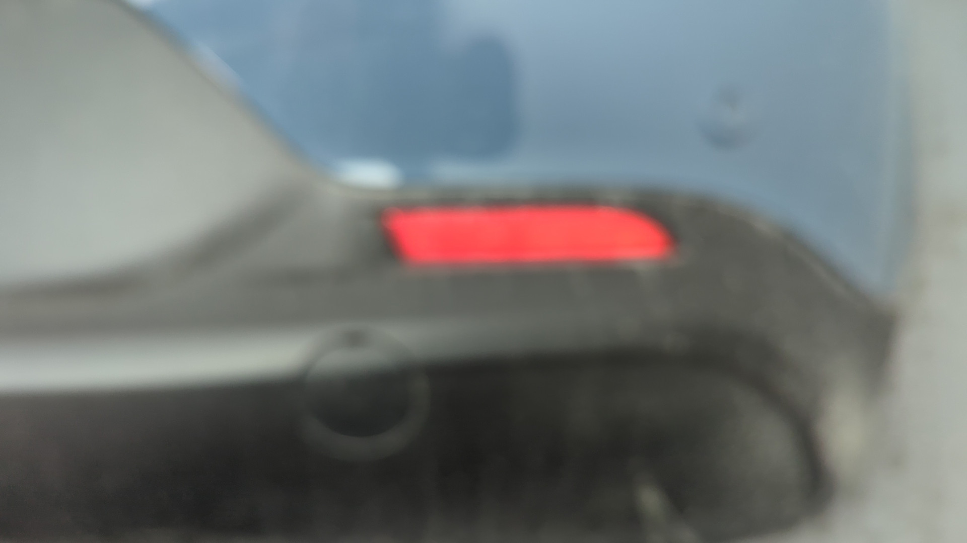 Бампер задний