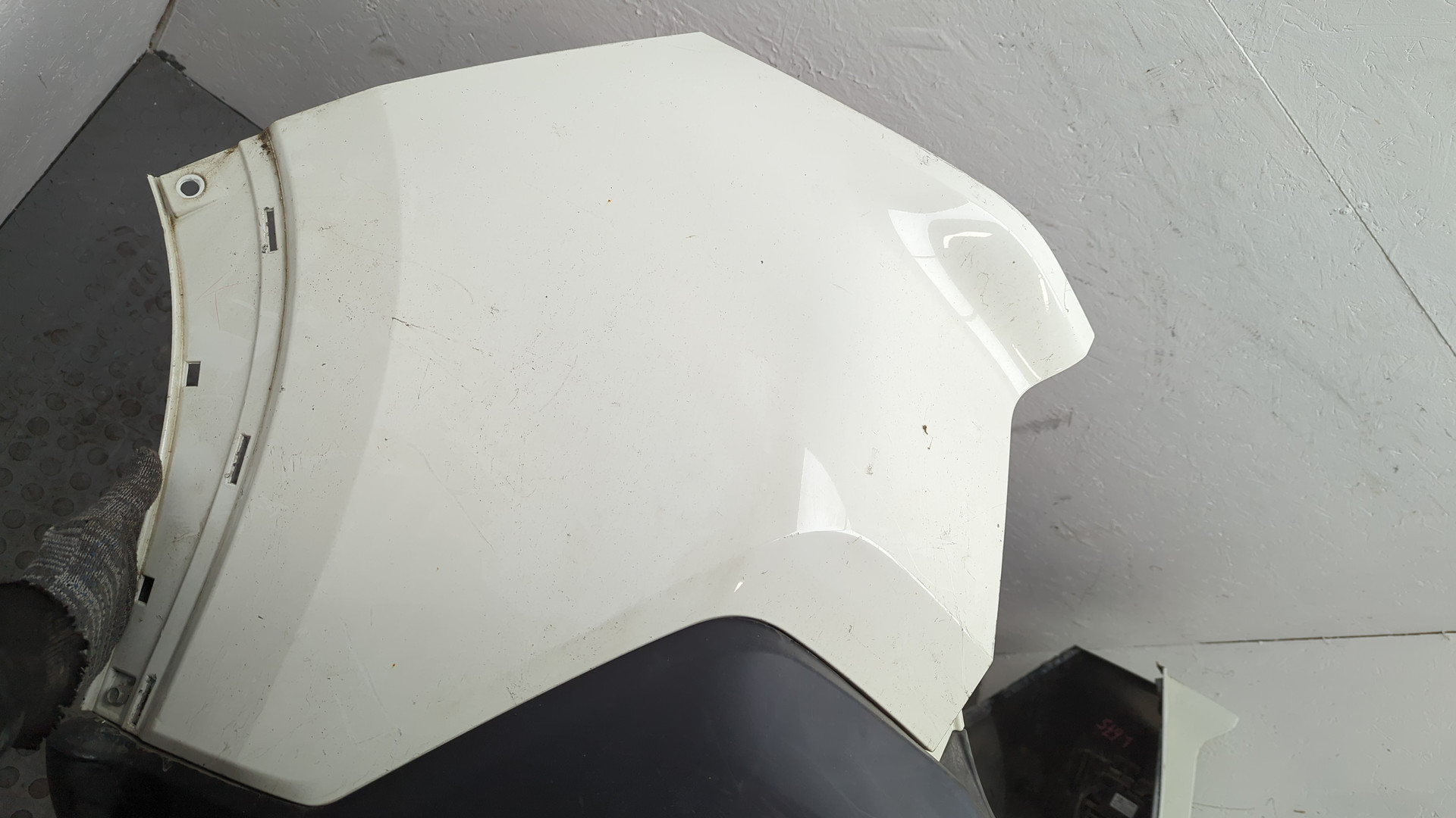 Бампер задний